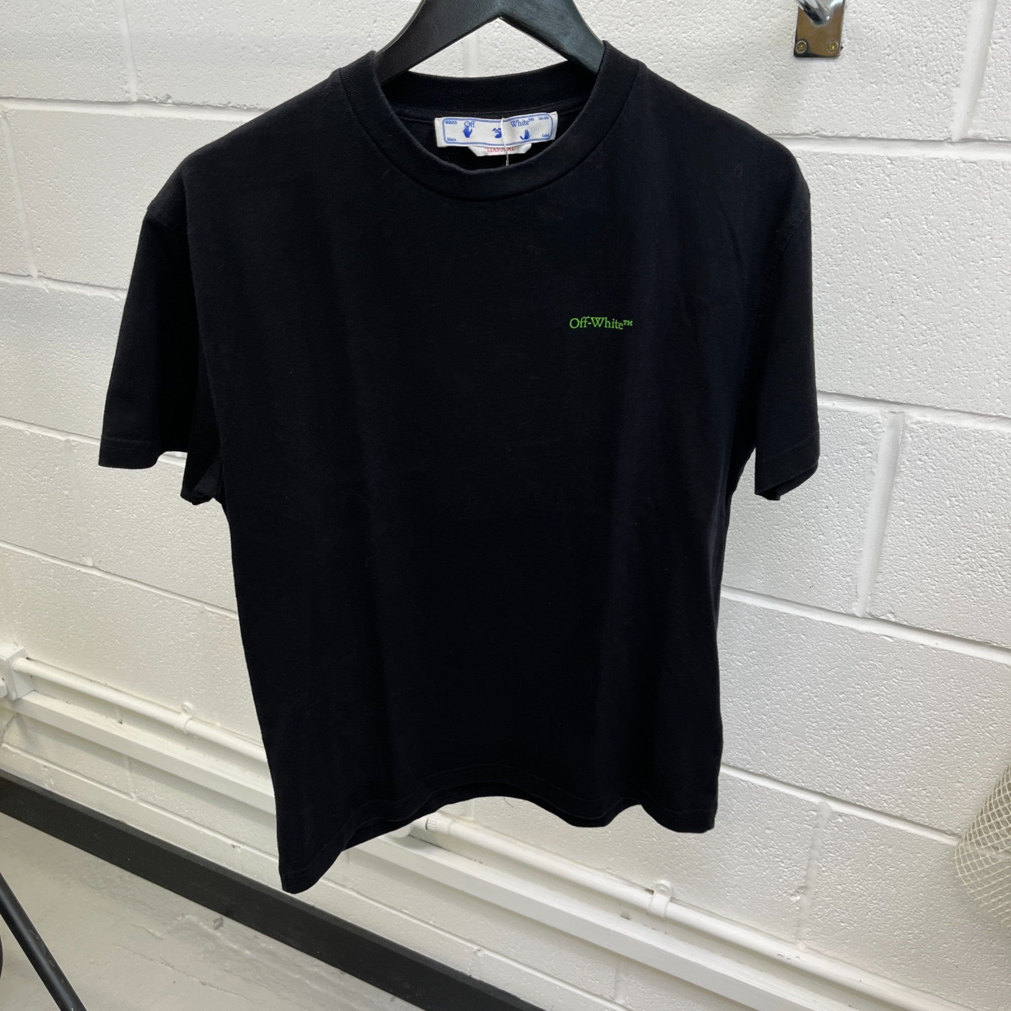 Men's Arrow Logo Print T-Shirt Black Size S