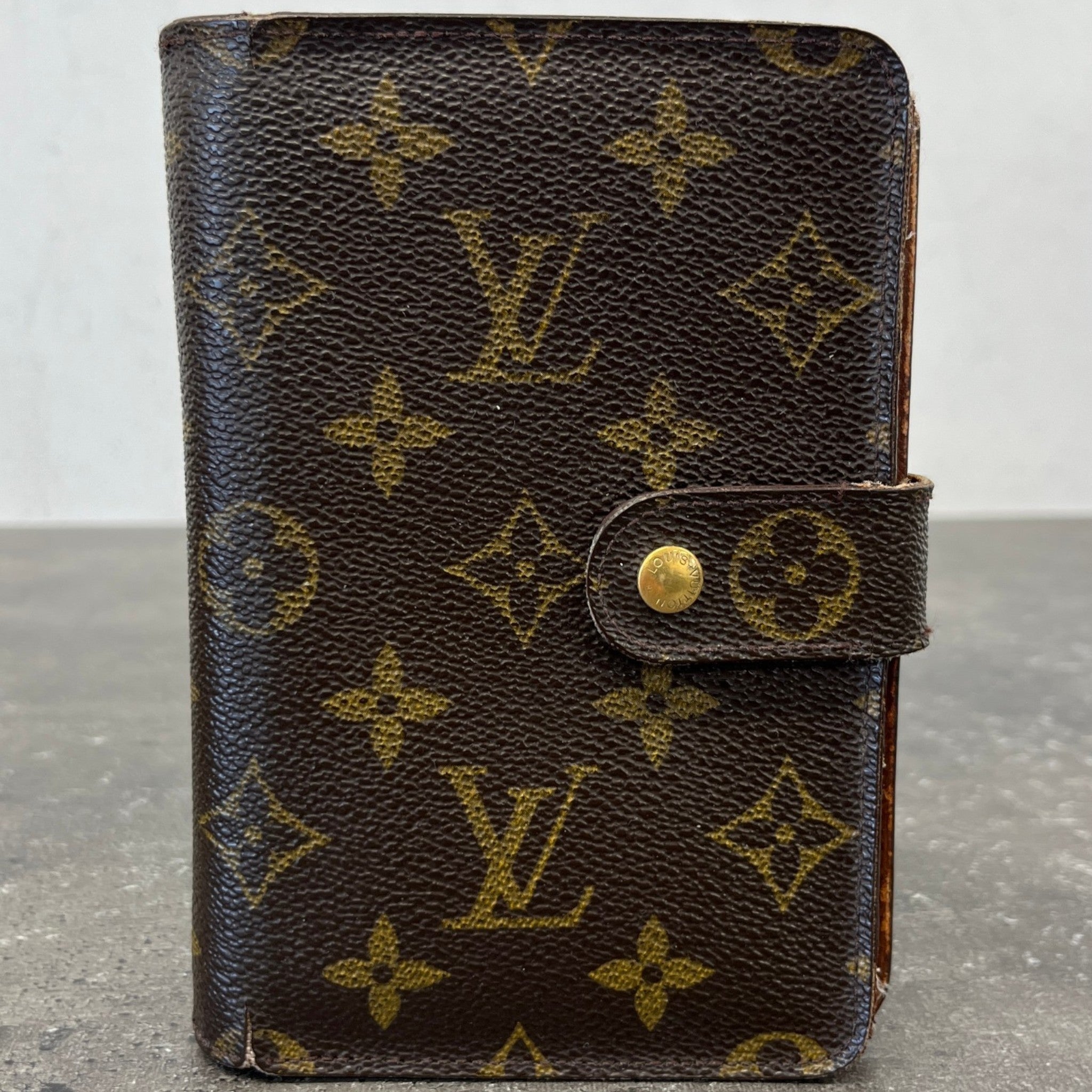 Women's Monogram French Kisslock Wallet Brown
