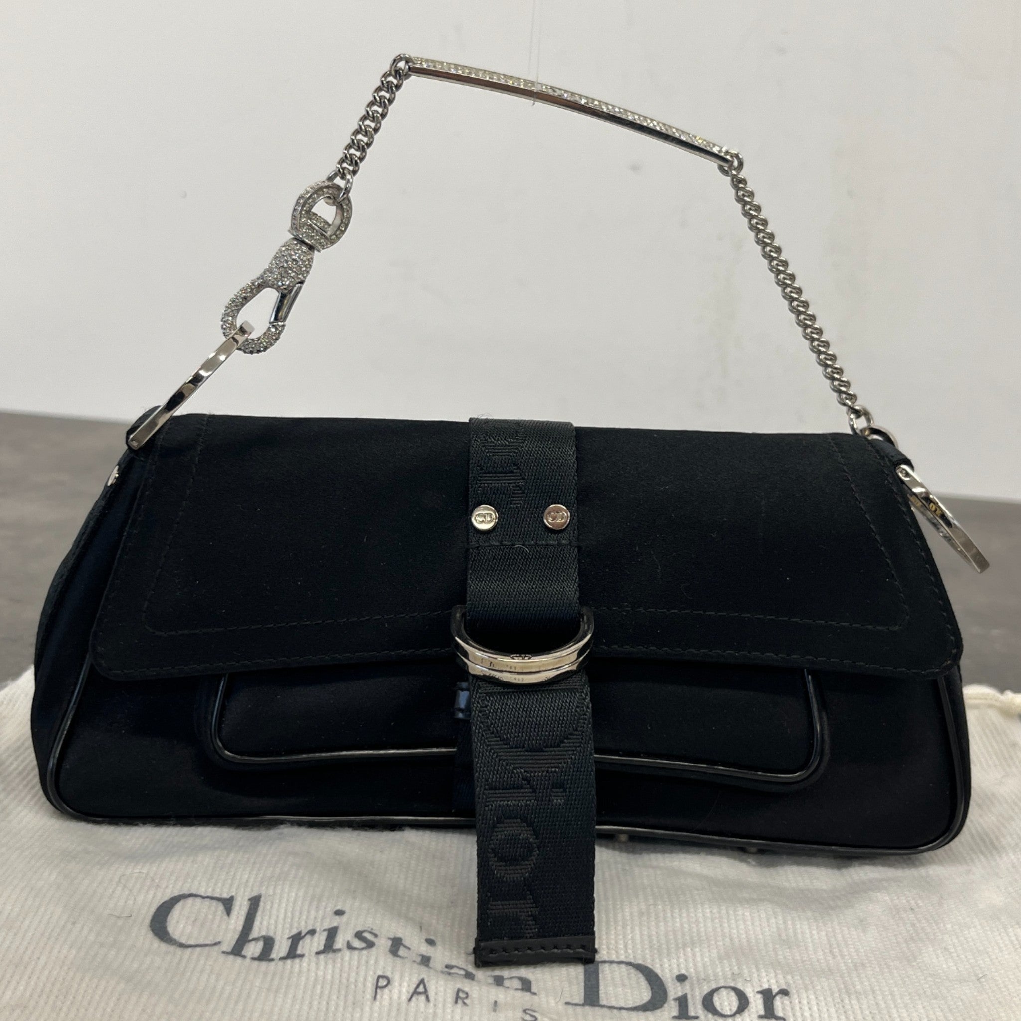 Women's Hardcore Crystal Chain Bag Black