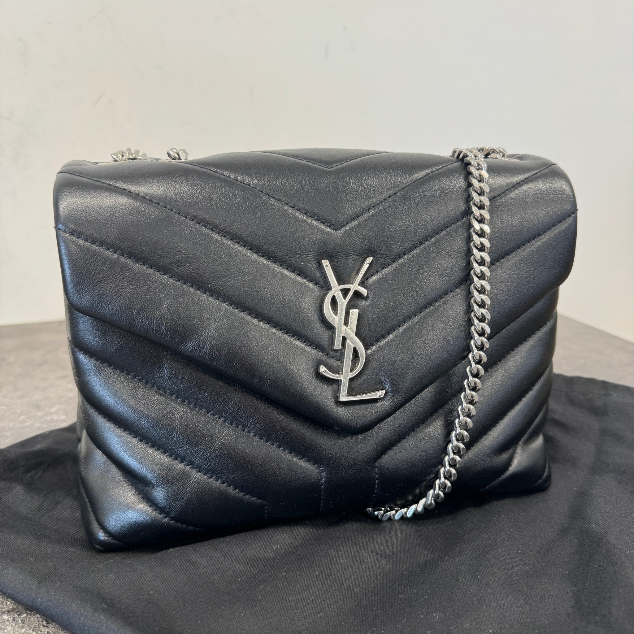 Women's Small Loulou Bag Black