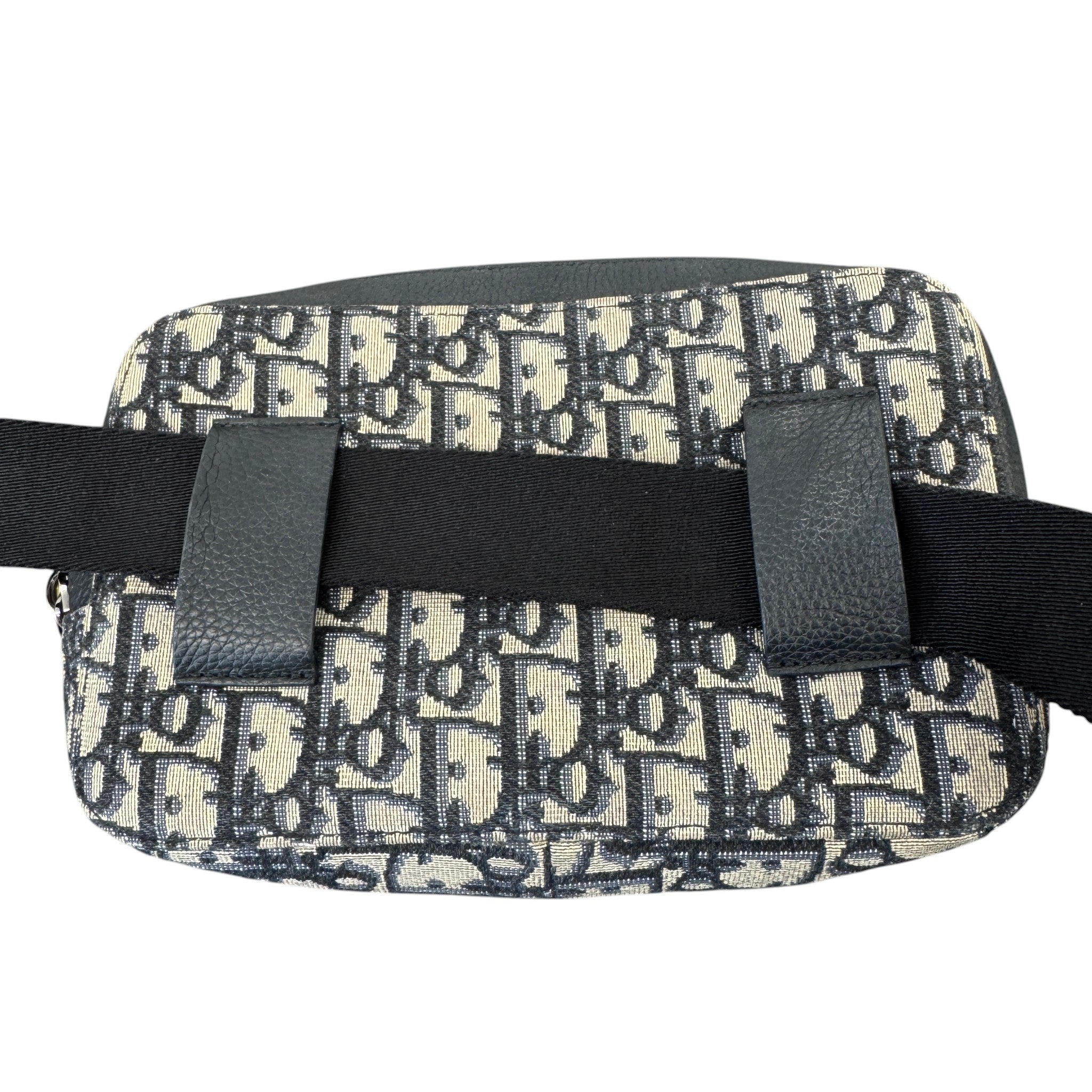 Men's Oblique Safari Messenger Bag Black