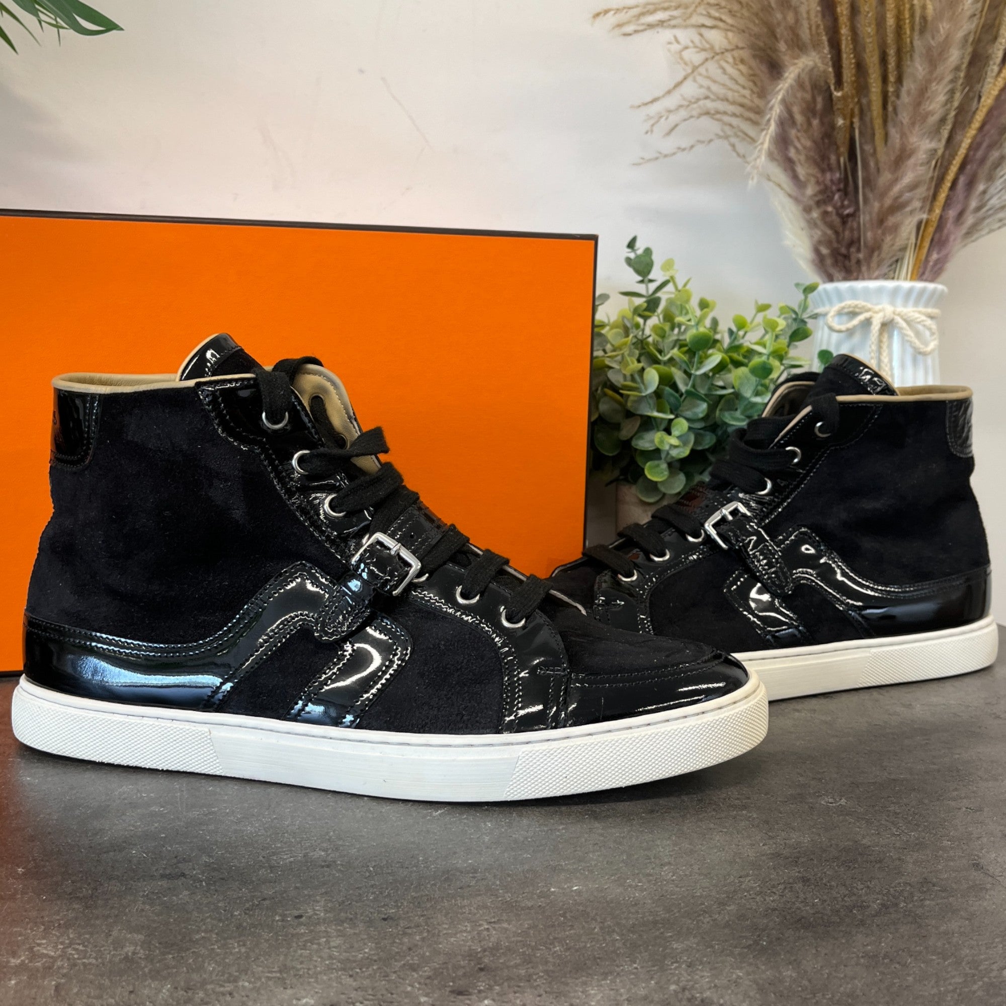 Men's Quantum High Trainers Black Size EU 42.5 / UK 8.5