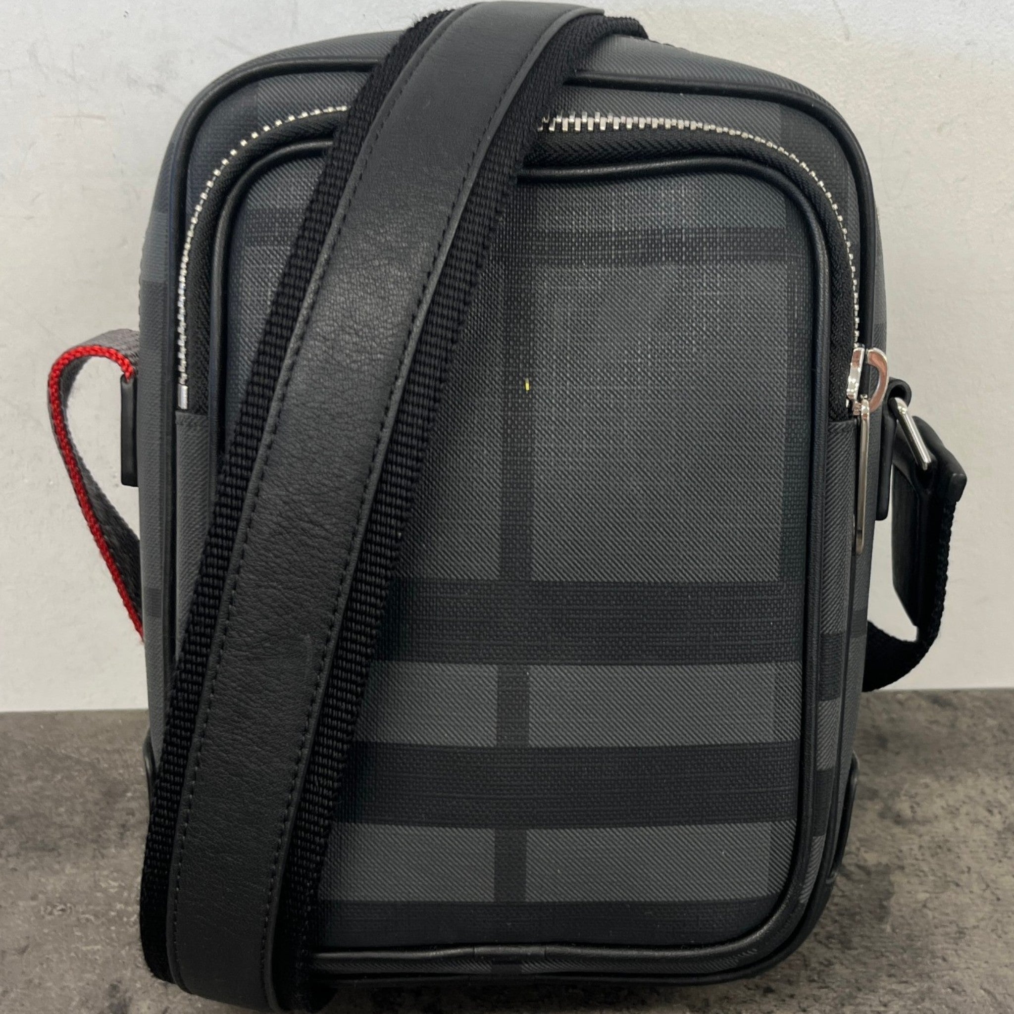 Men's Checkered Messenger Bag Black