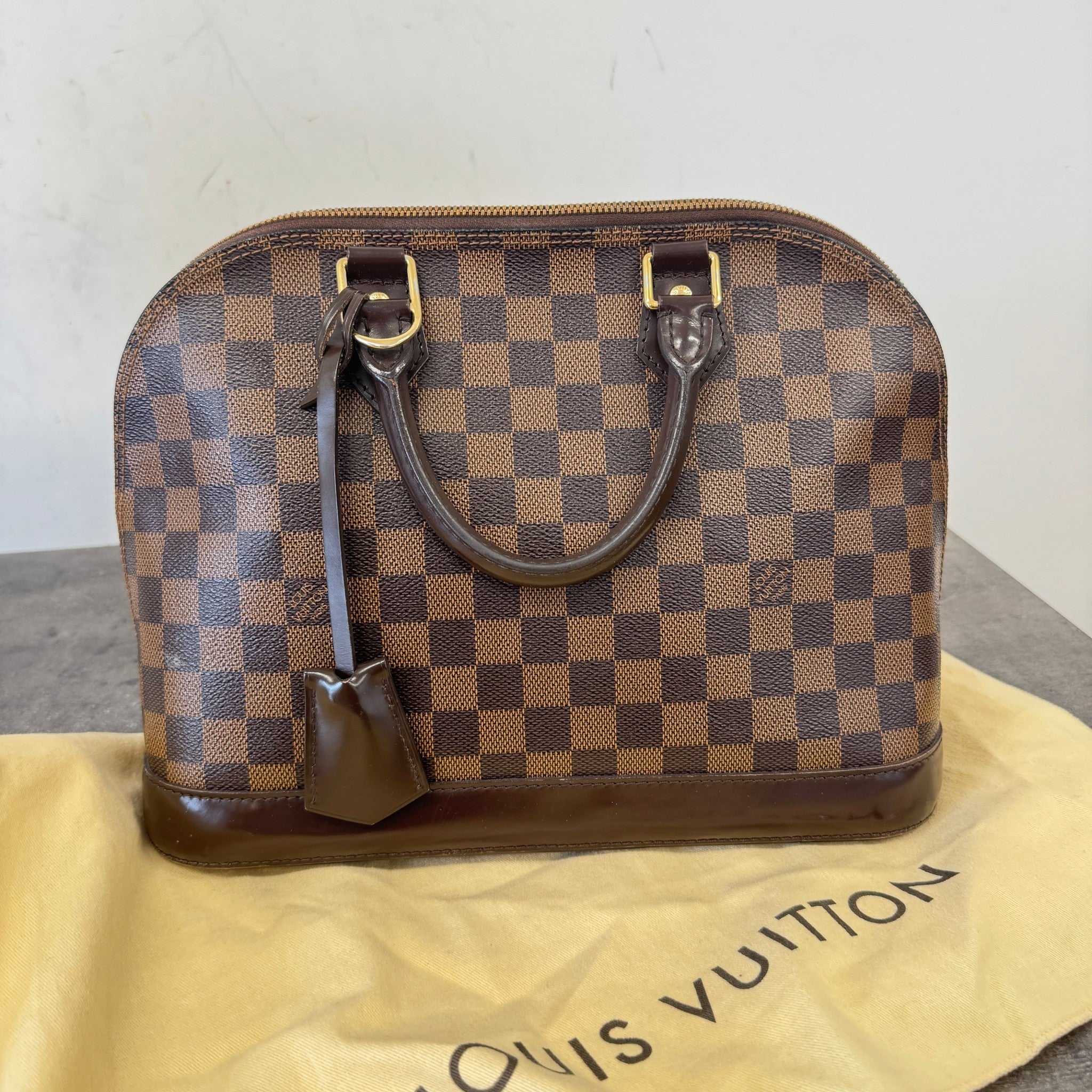 Women's Damier Ebene Alma Pm Bag Brown