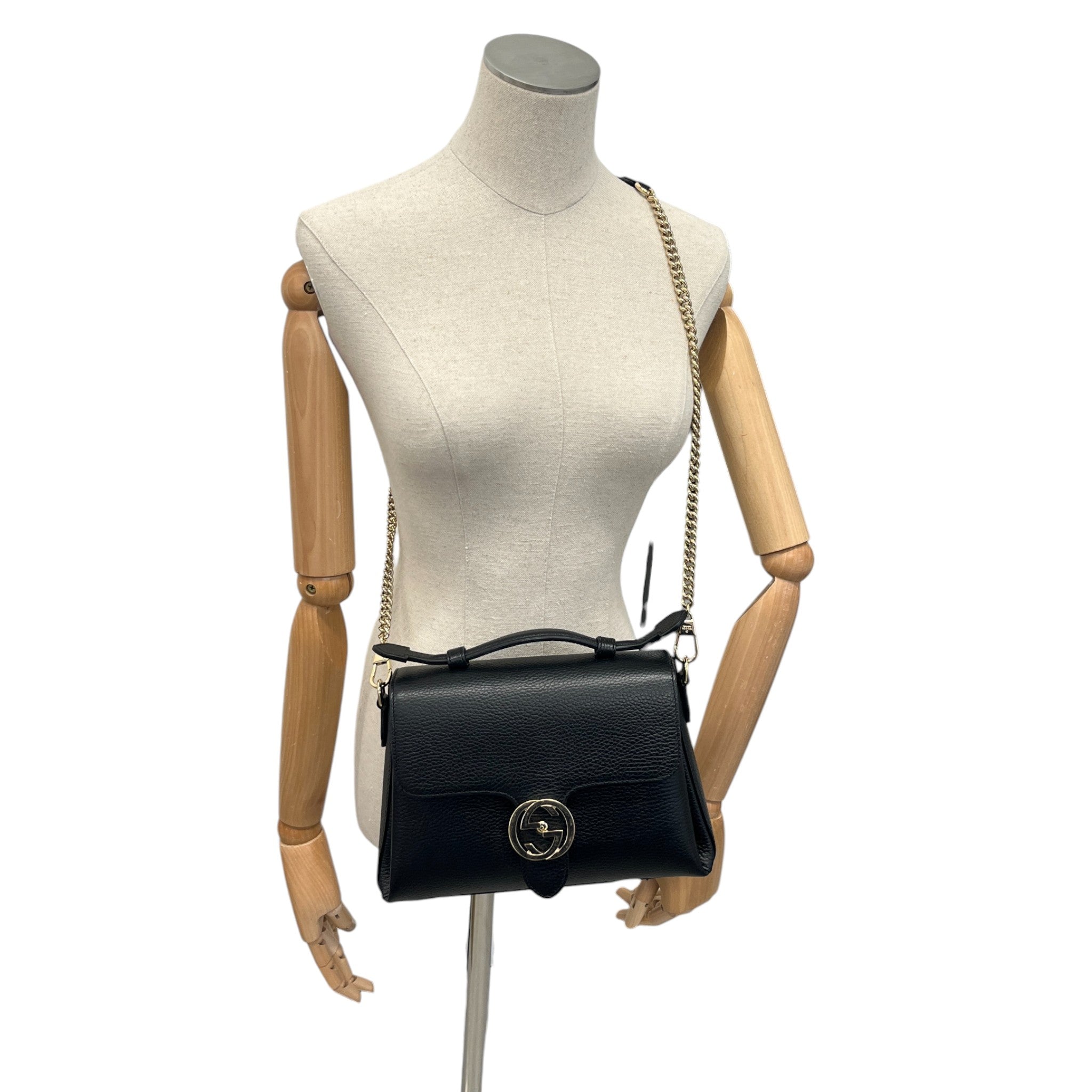 Women's Interlocking G Shoulder Bag Black