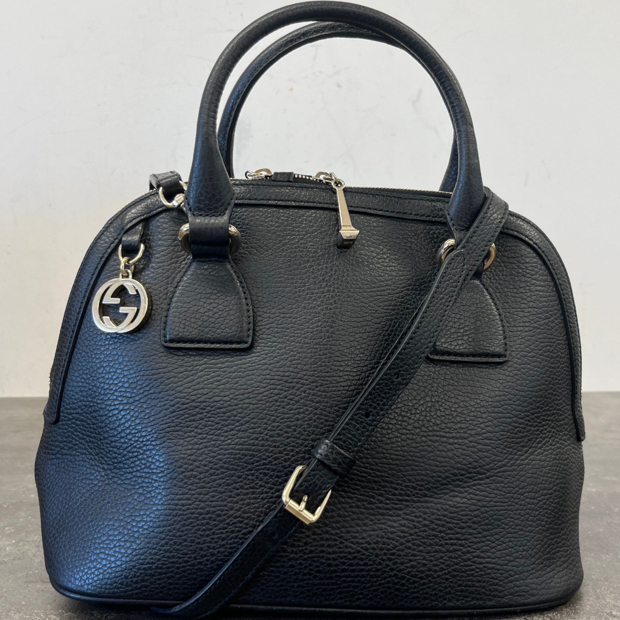 Women's Gg Charm Dome Bag Black