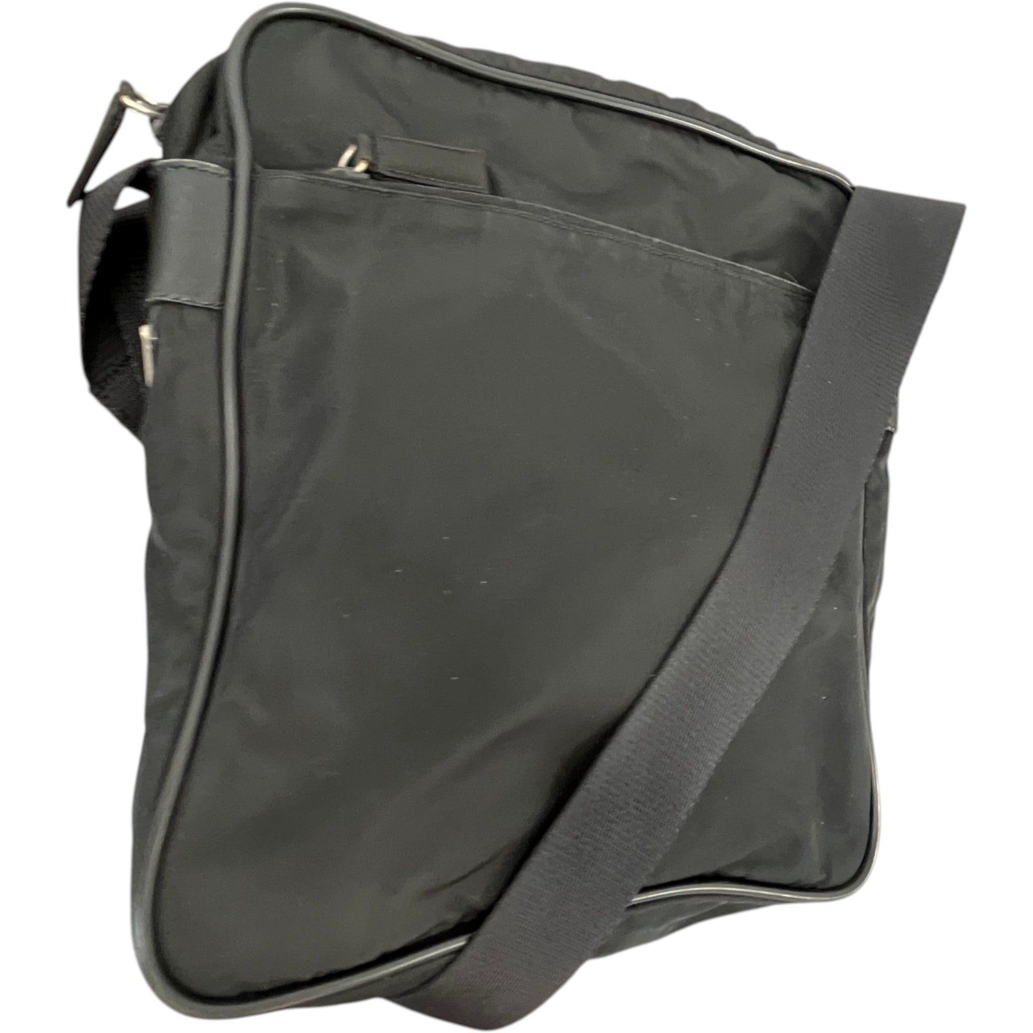 Men's Re-Nylon Plaque Logo Messenger Bag Black