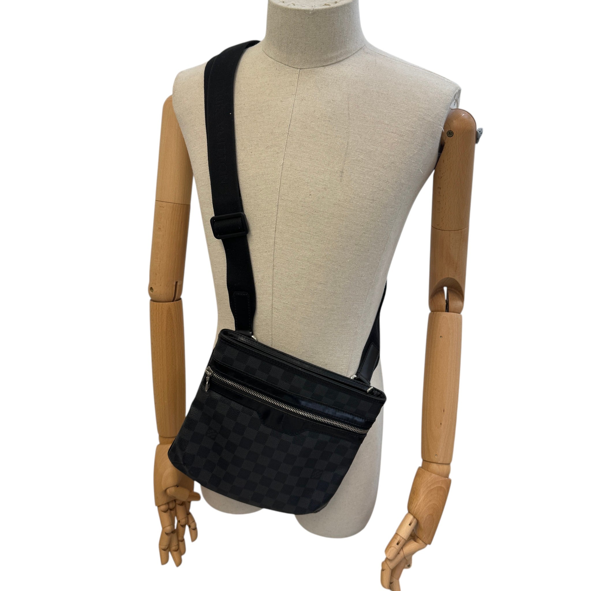 Men's Damier Graphite Thomas Messenger Bag Black