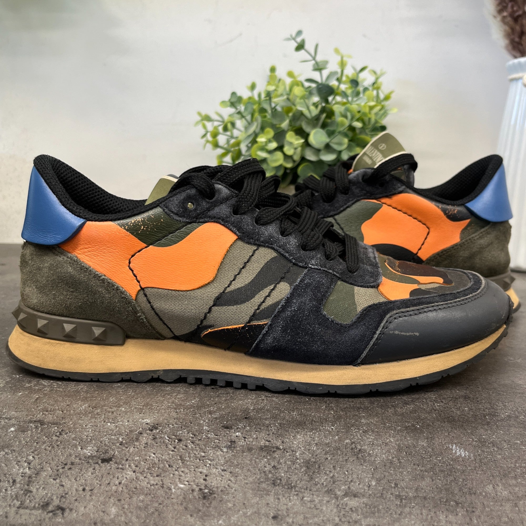 Men's Rock Runner Low Trainers Orange Size EU 40 / UK 6