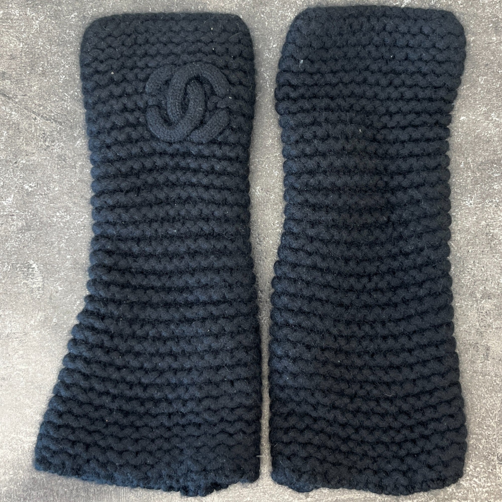 Women's Cc Cashmere Fingerless Gloves Black
