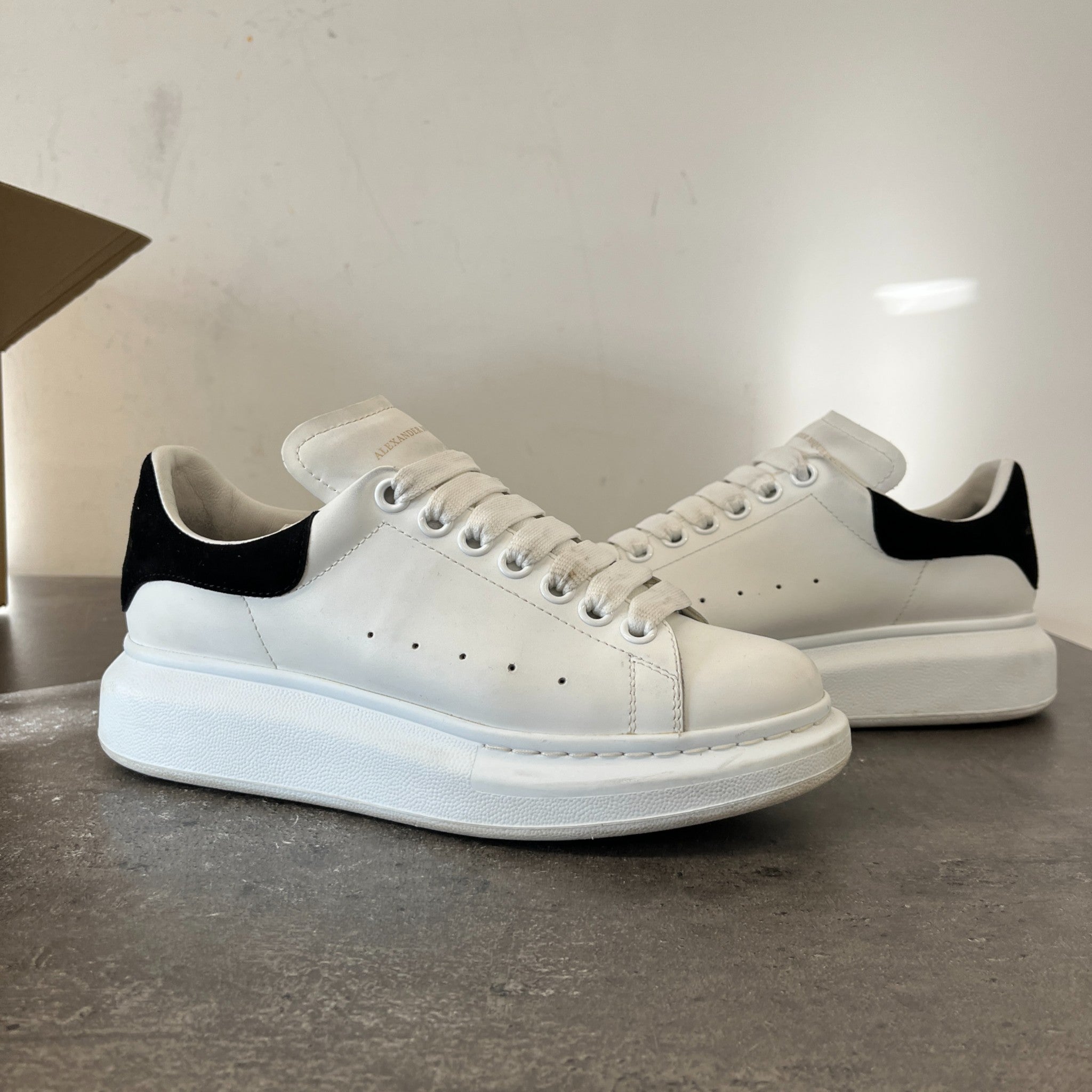 Women's Oversized Low Trainers White Size EU 37 / UK 4