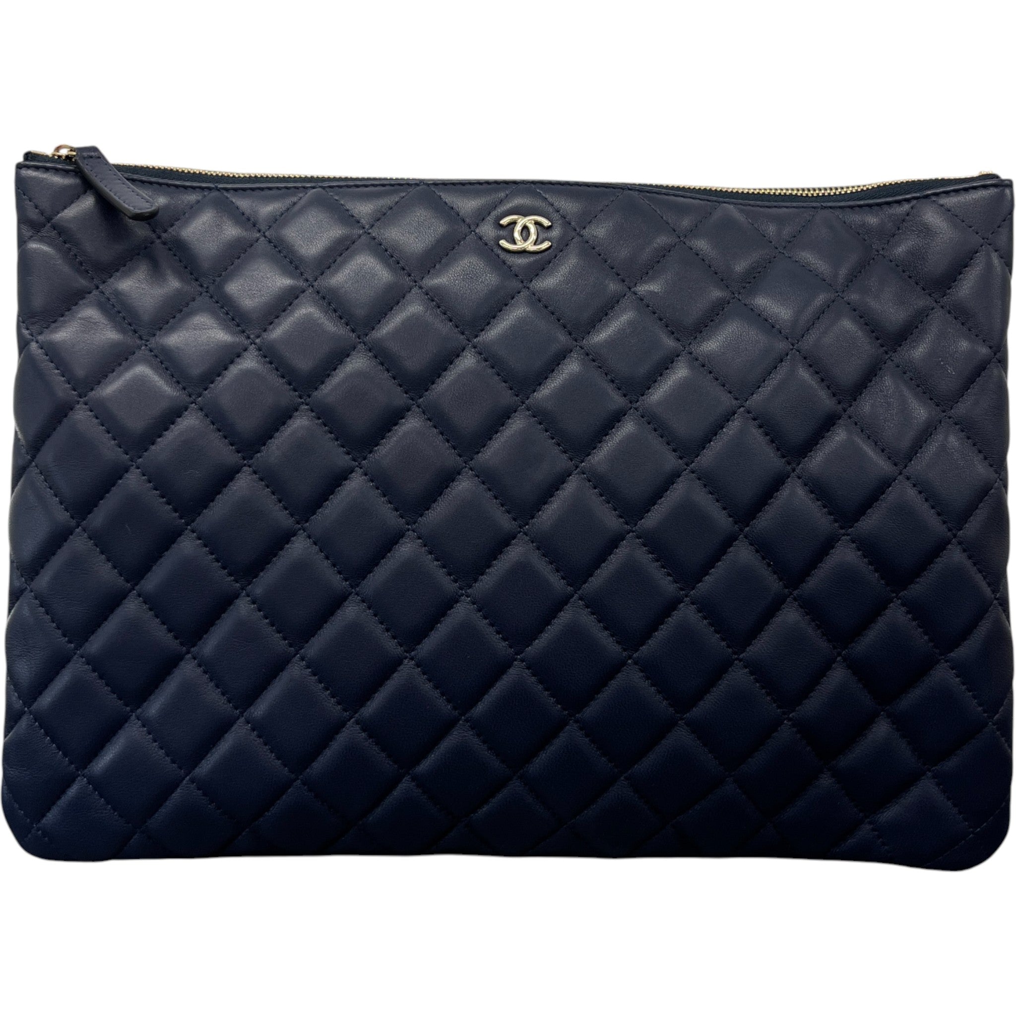 Women's Large Quilted Caviar O Case Clutch Navy