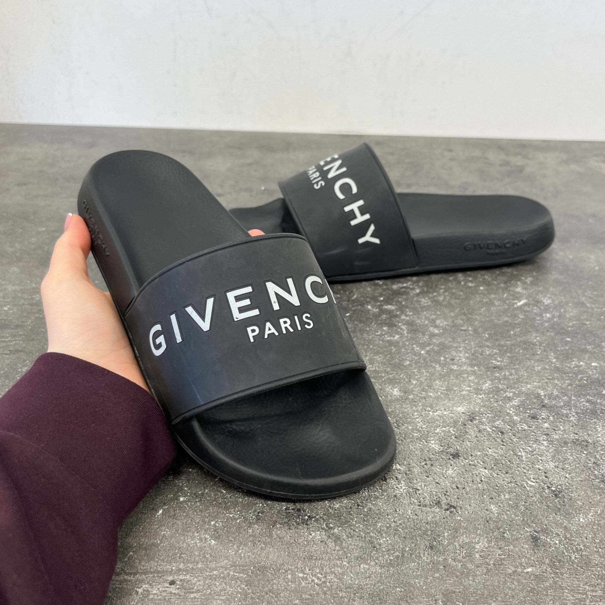 Women's Logo Print Slides Black Size EU 38 / UK 5