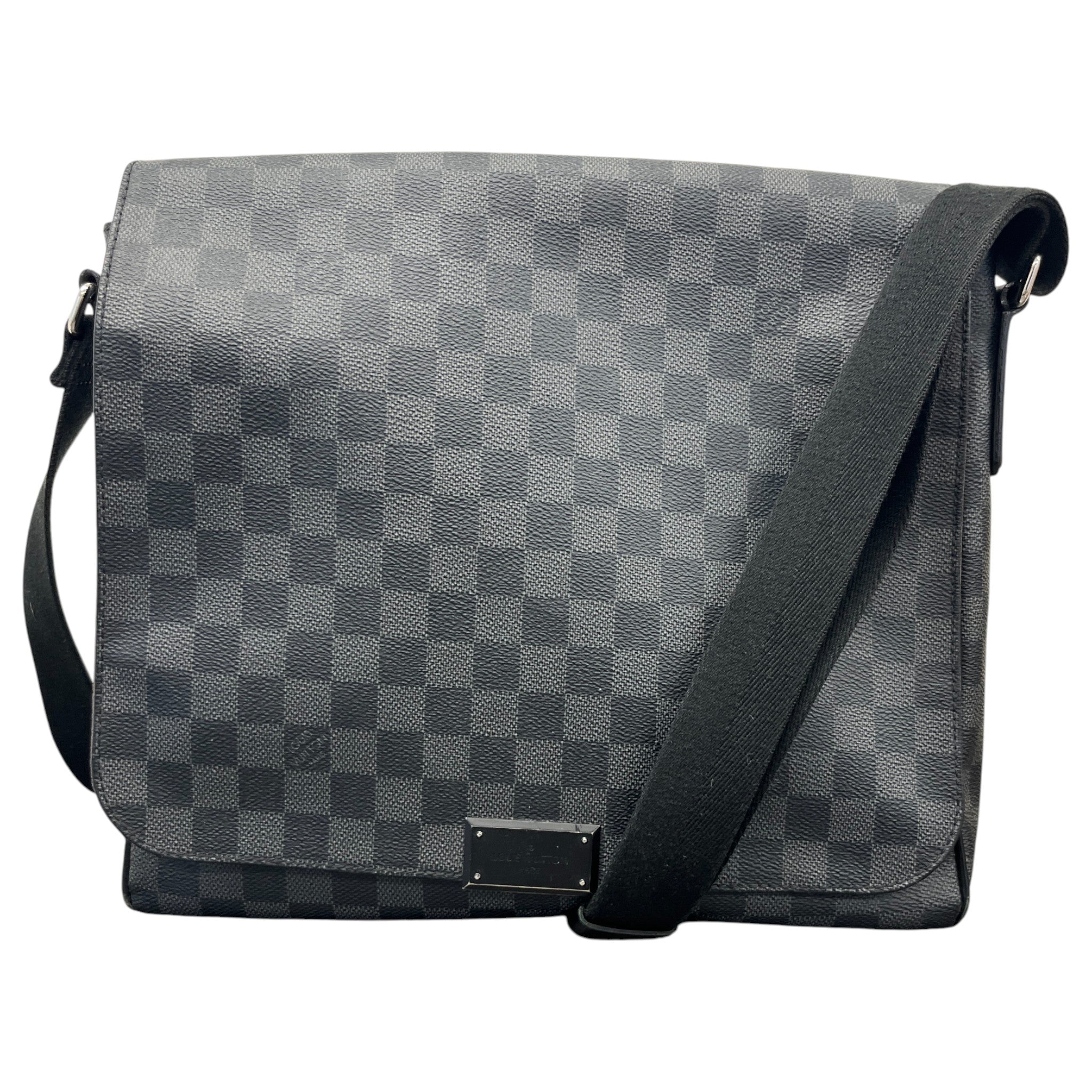 Men's Damier Graphite District Mm Messenger Bag Black