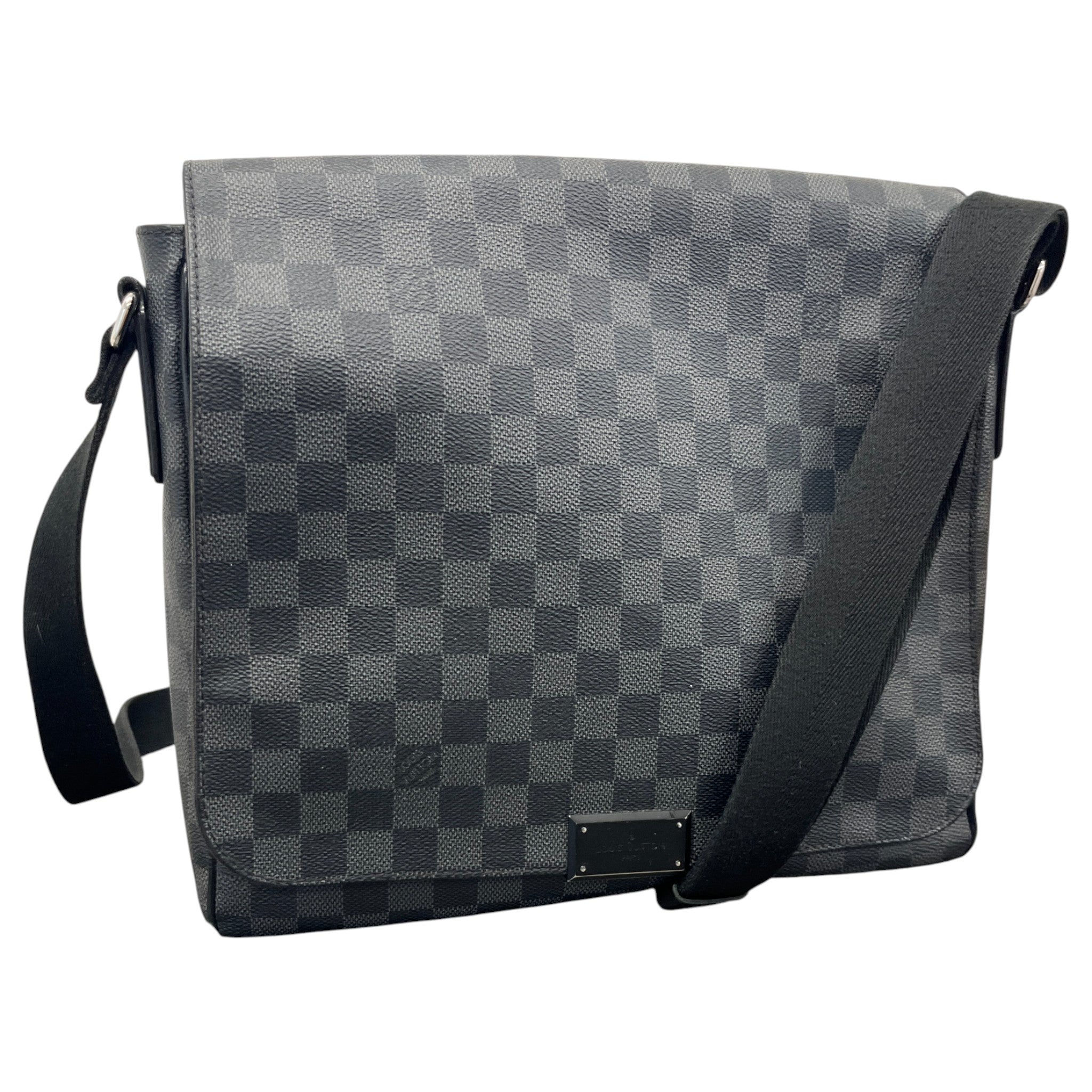 Men's Damier Graphite District Mm Messenger Bag Black