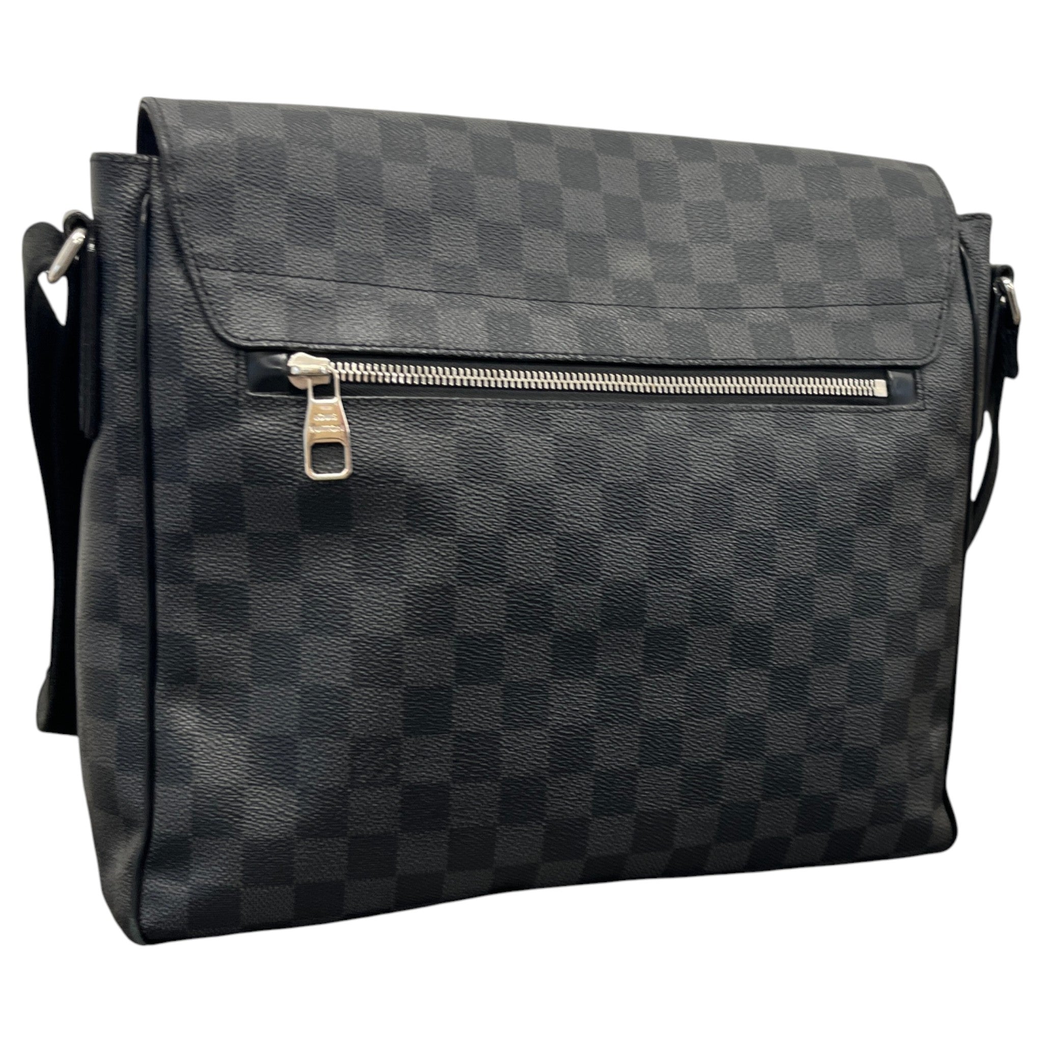 Men's Damier Graphite District Mm Messenger Bag Black