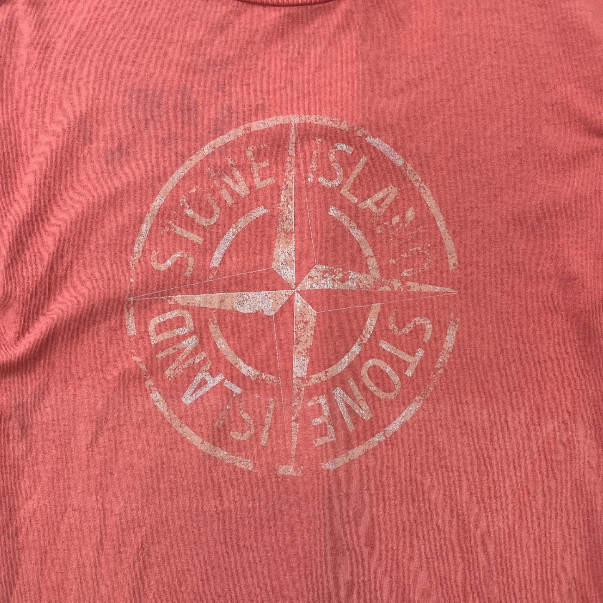 Men's Compass Logo T-Shirt Pink Size S