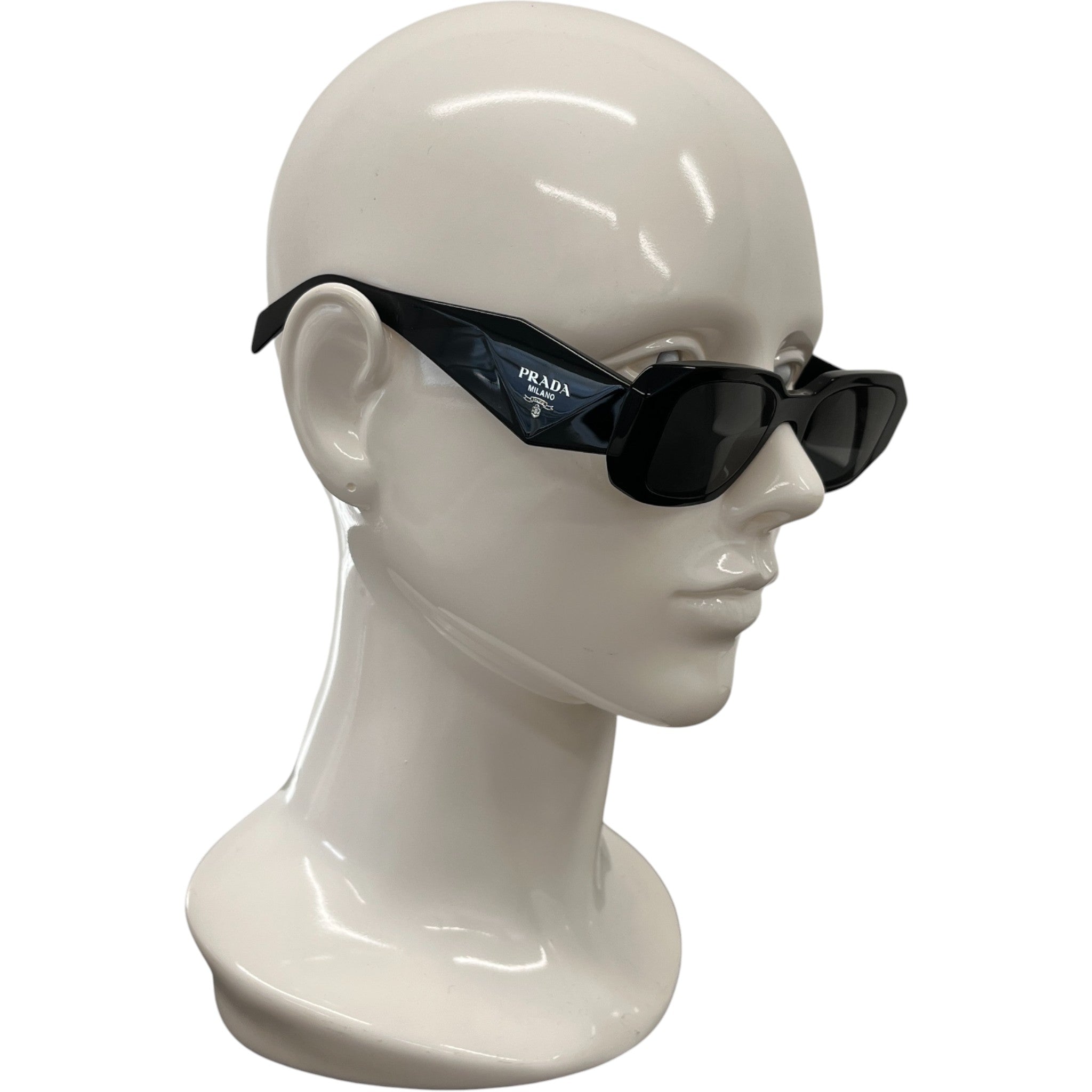 Women's Pr 17Ws Sunglasses Black