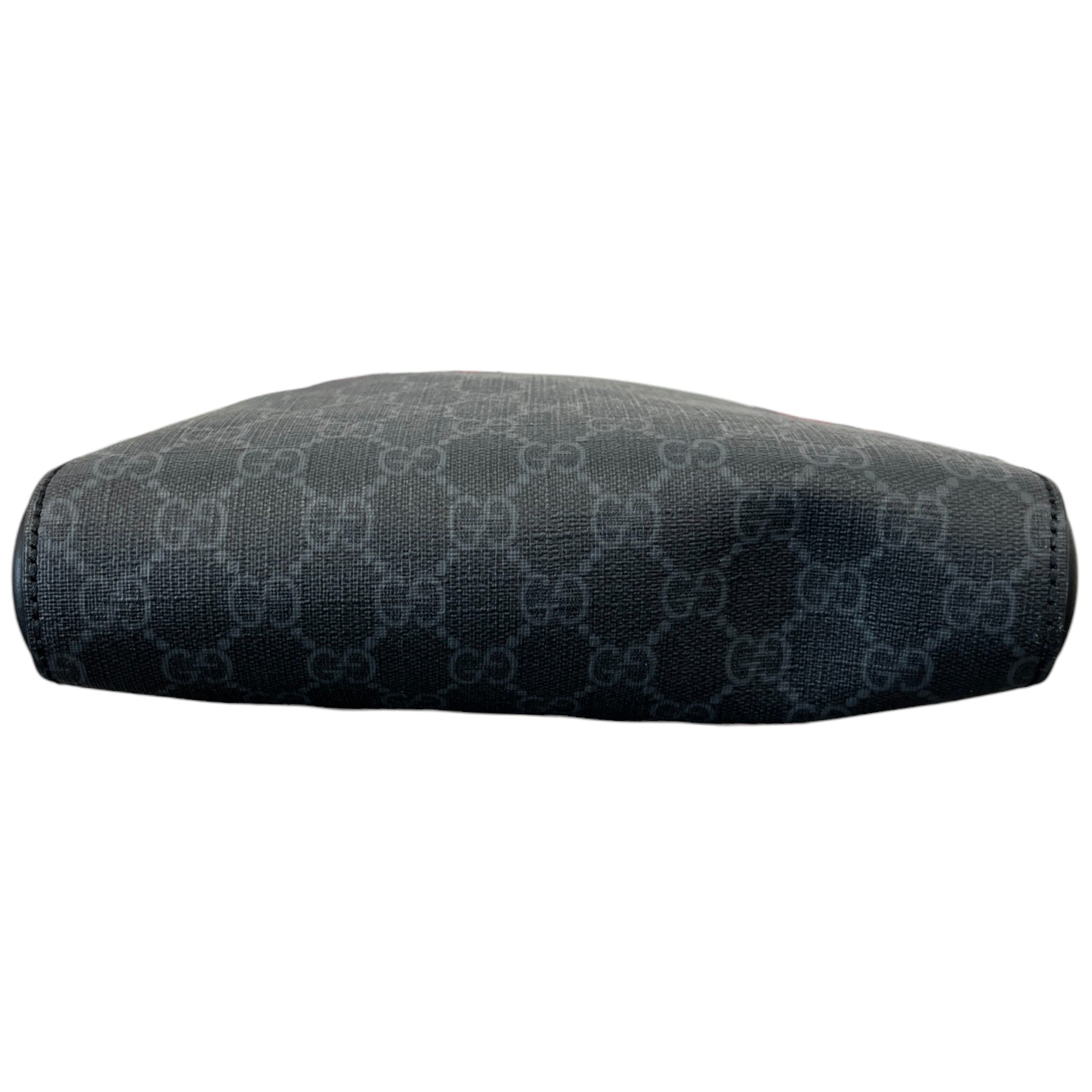 Men's Gg Supreme Messenger Bag Black