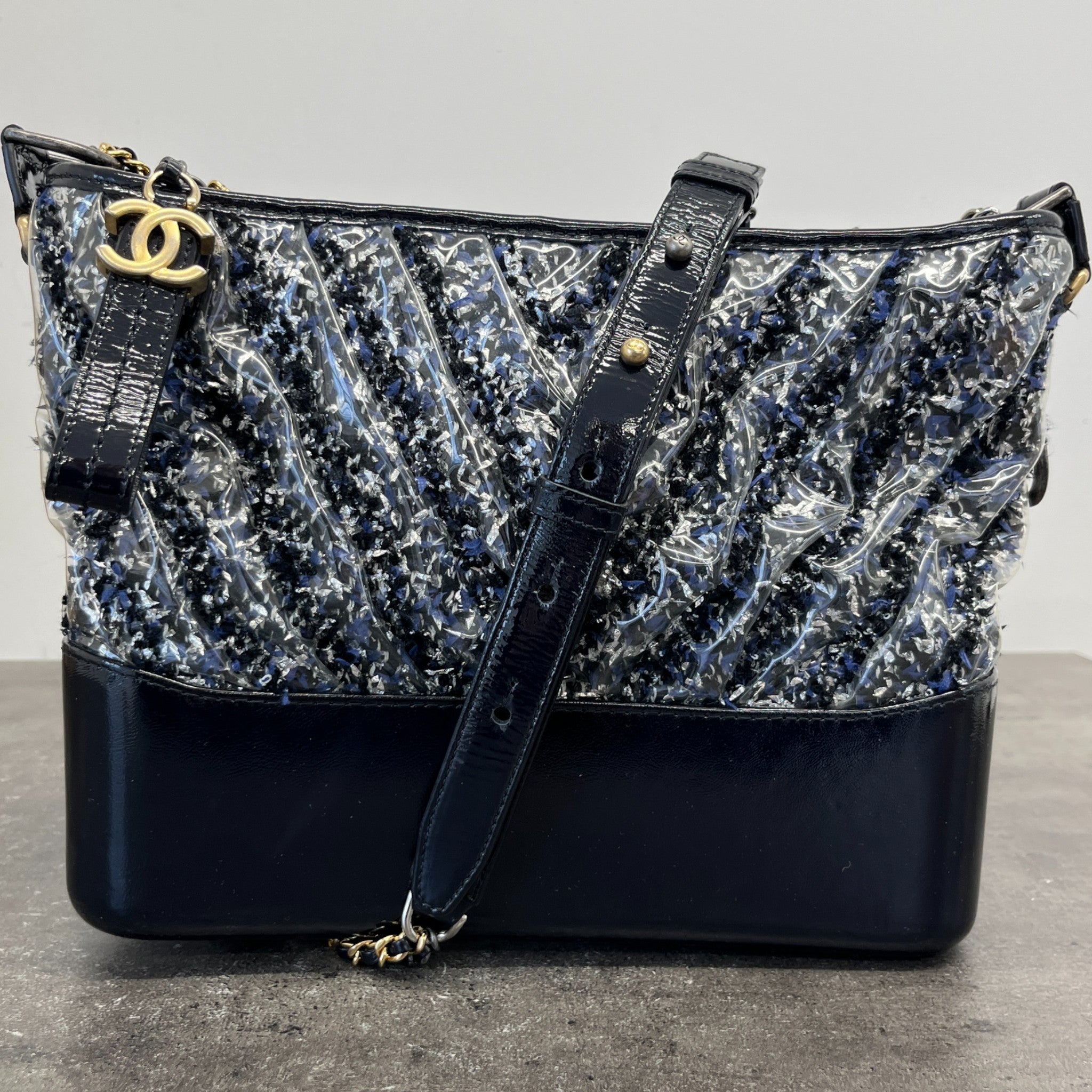 Women's Medium Plastic Chevron Gabrielle Tweed Hobo Bag Black