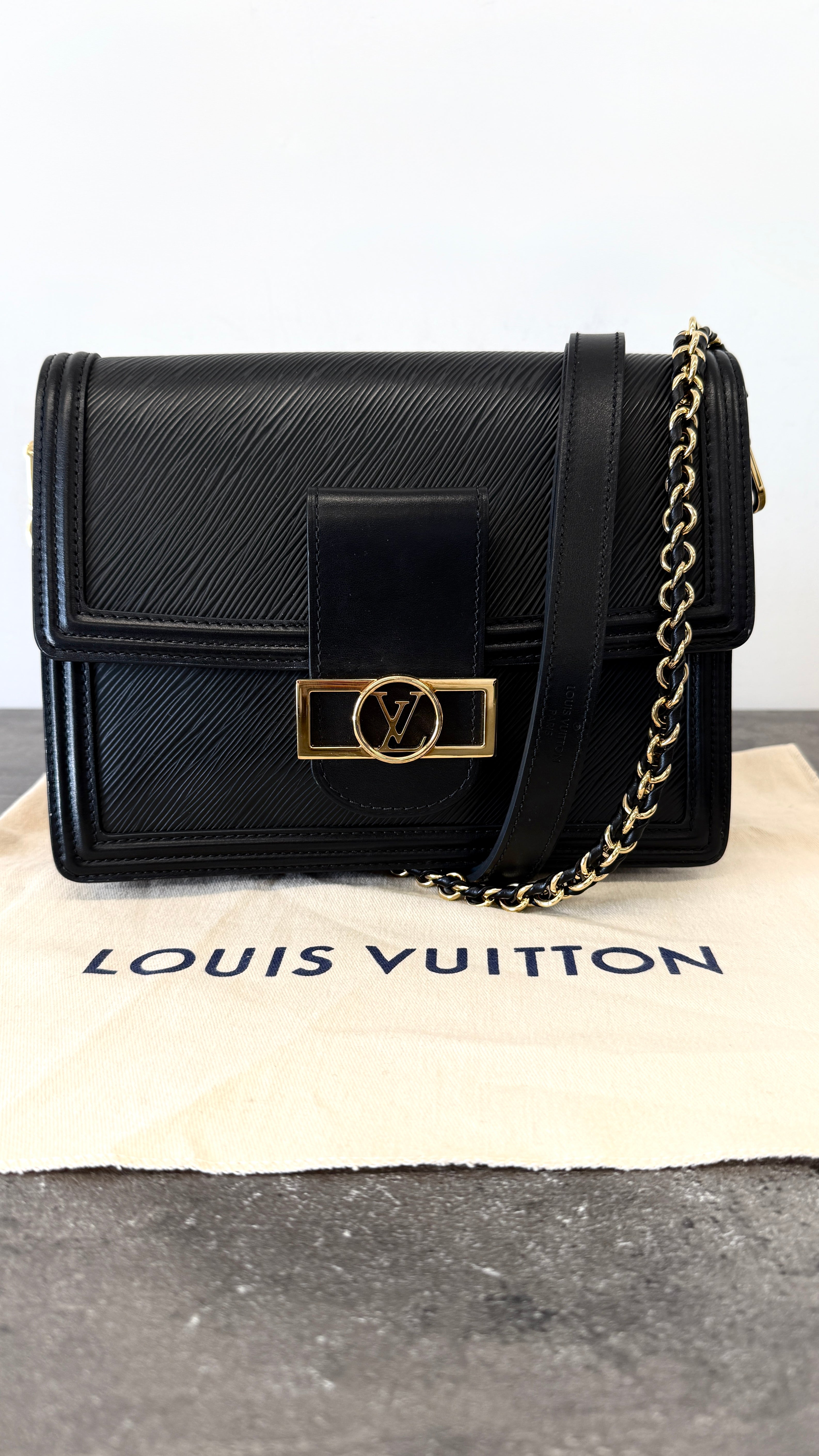 Women's Epi Dauphine Mm Bag Black