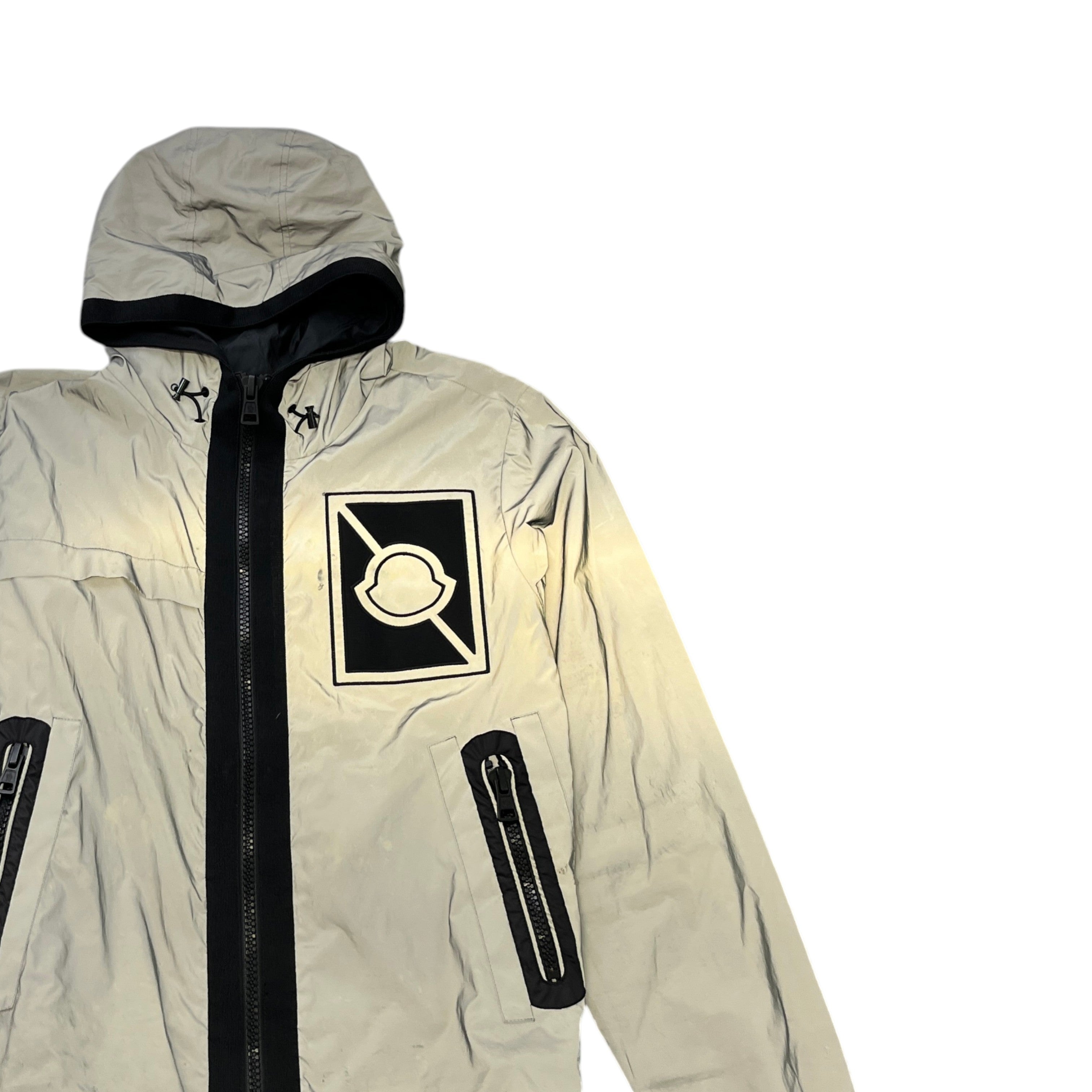 Men's Gauss Windbreaker Silver Size 4 / XL