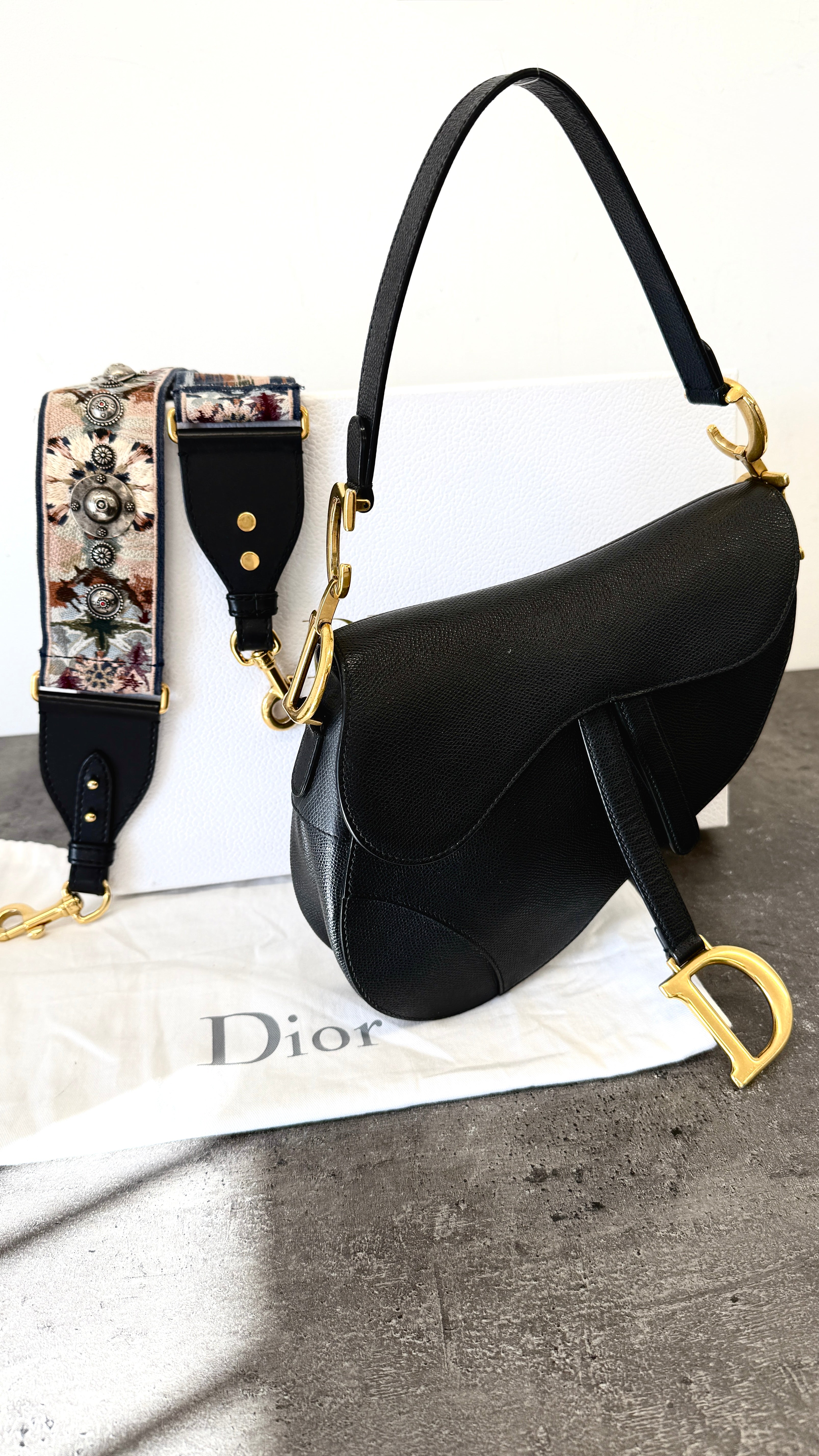 Women's Saddle Small + Strap Bag Black