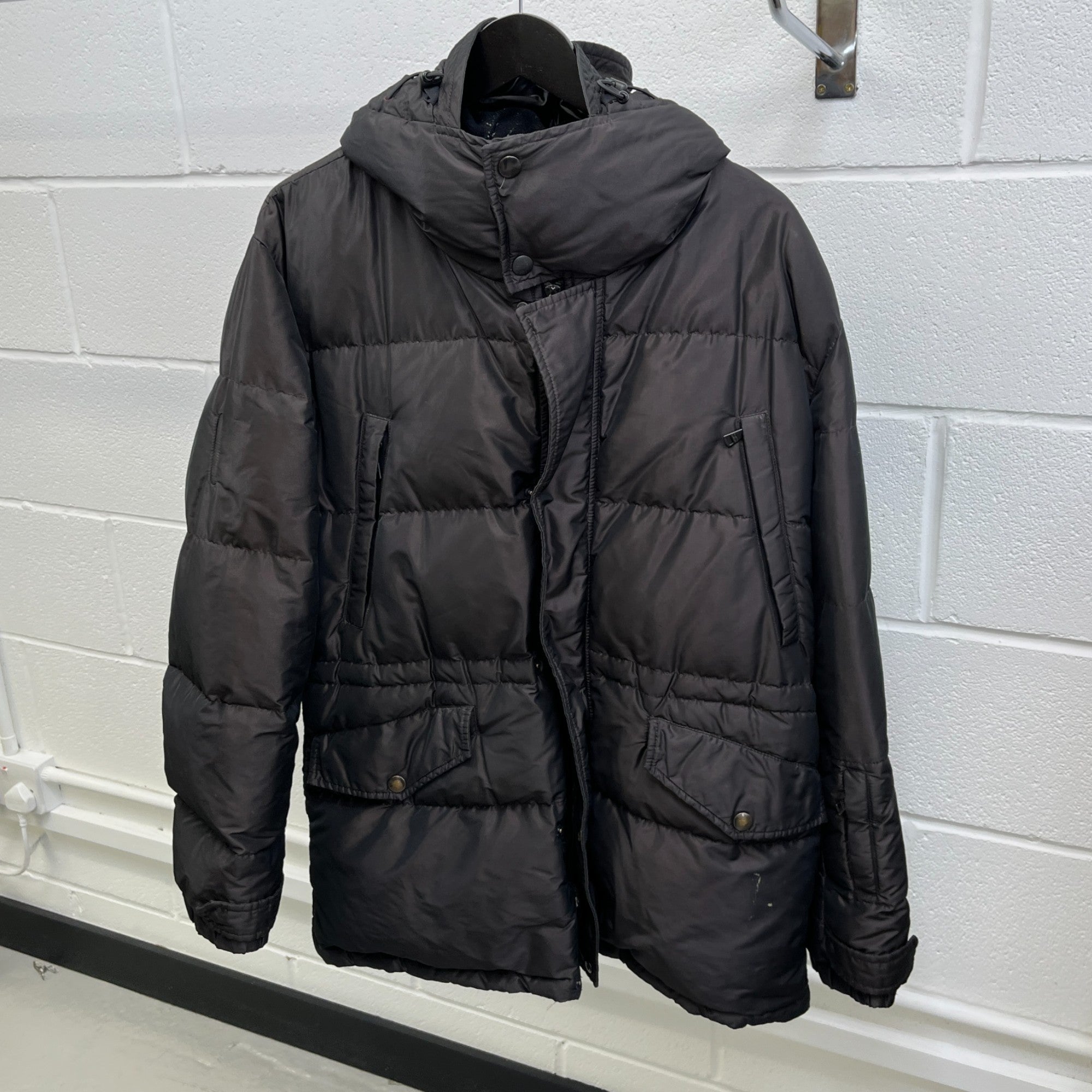 Men's Plaque Logo Down Jacket Brown Size IT 50 / L