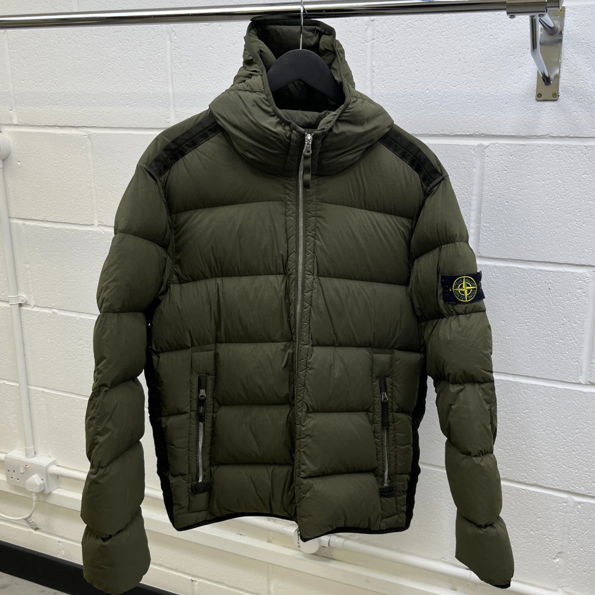 Men's Seamless Tunnel Nylon Down Jacket Khaki Size L