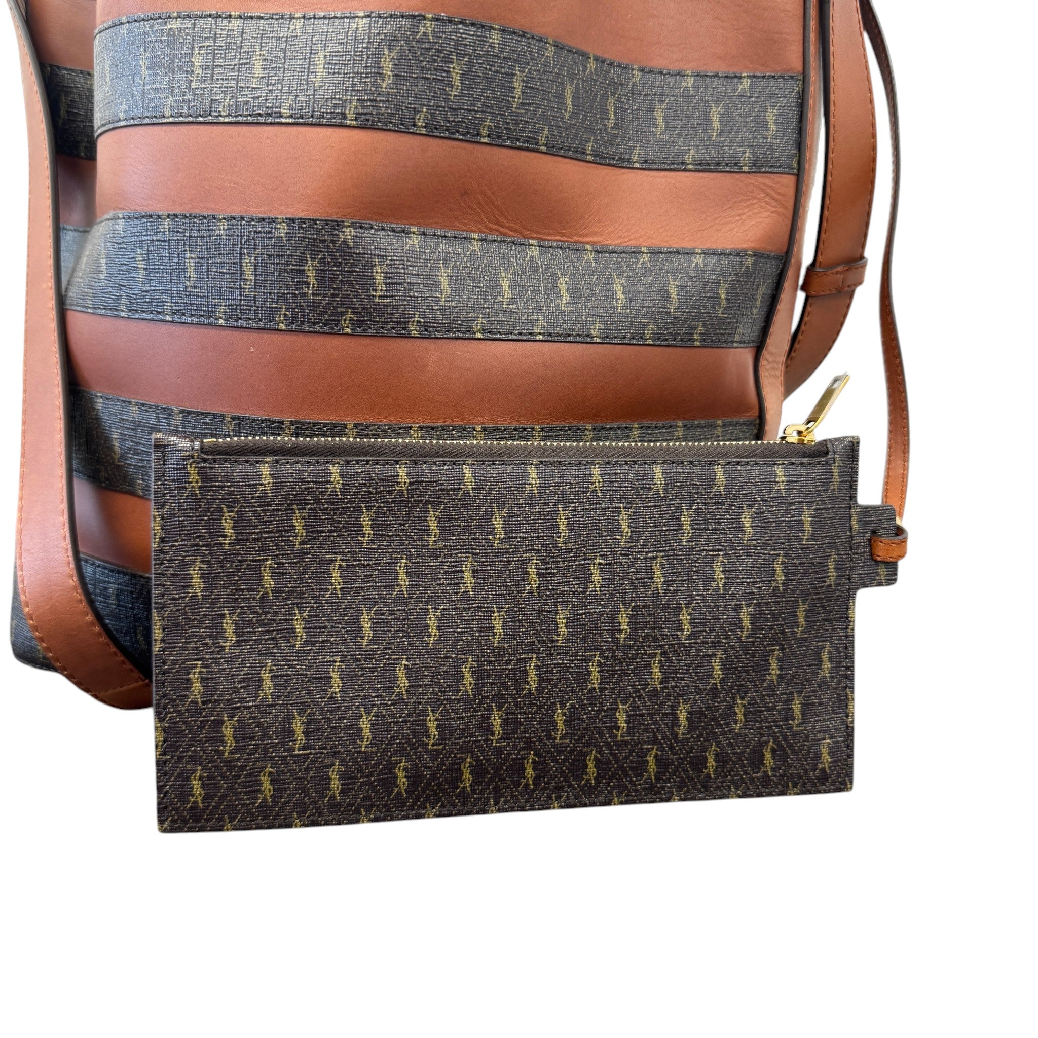 Women's Le Monogramme Bucket Bag Brown
