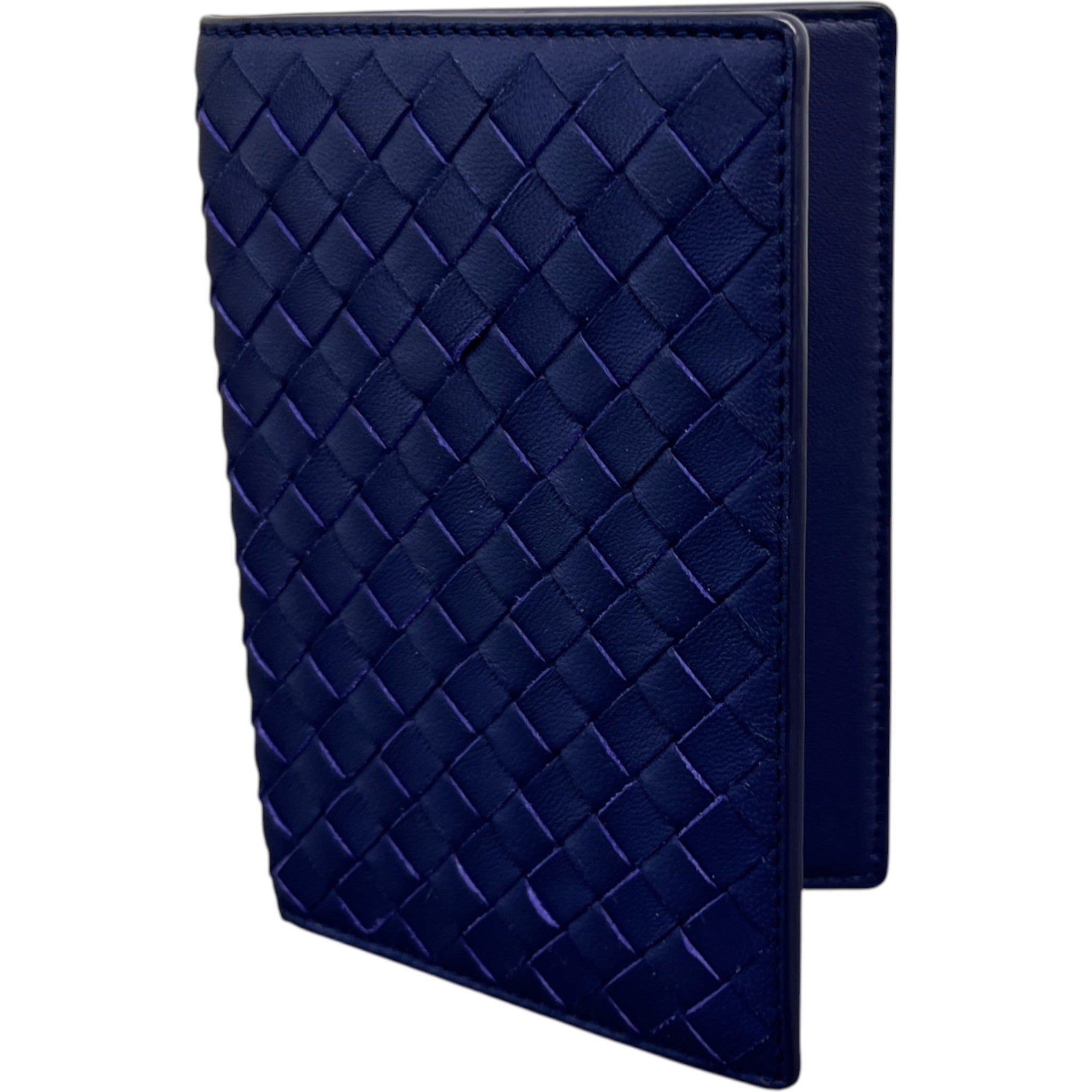 Women's Intrecciato Passport Holder Purple