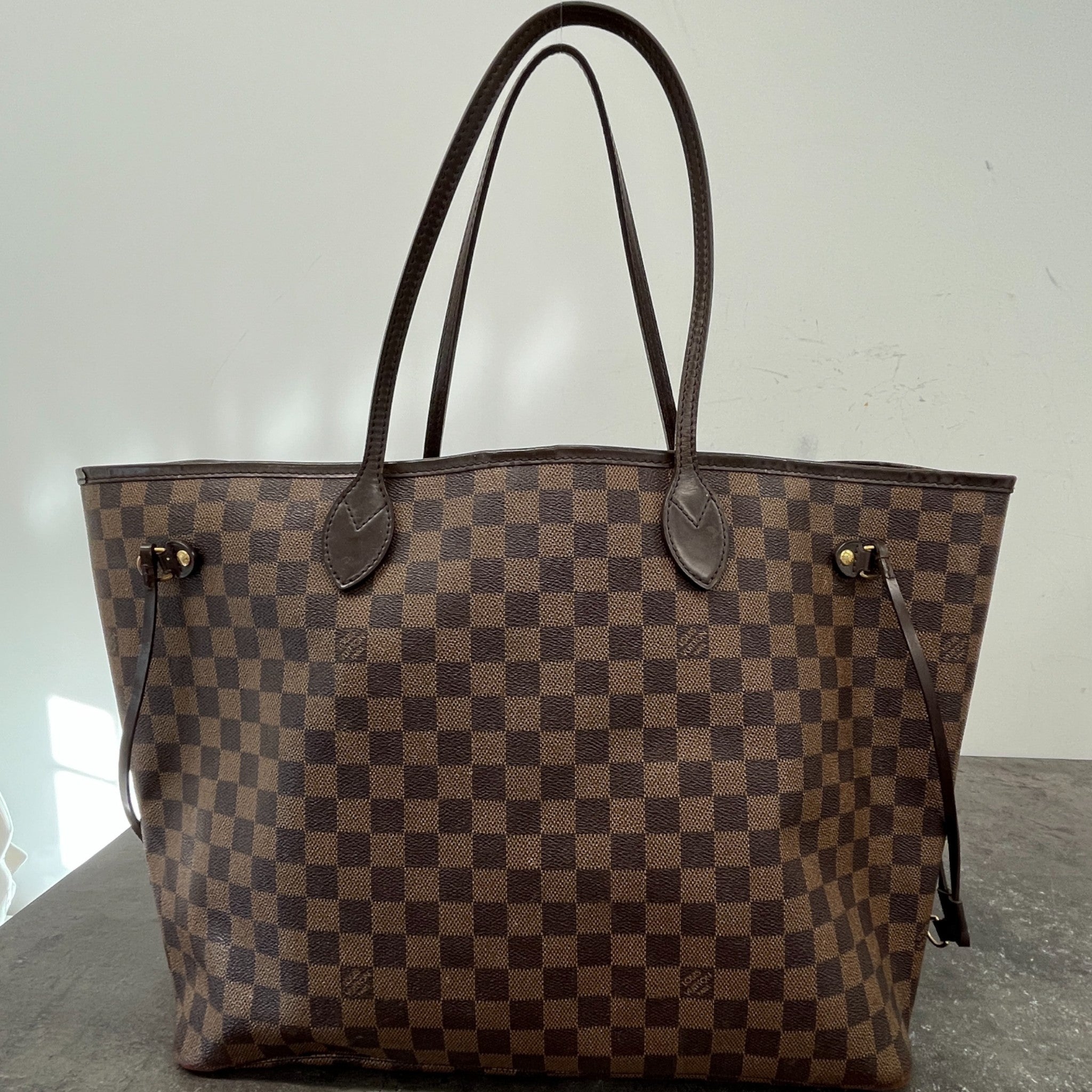Women's Damier Ebene Neverfull Gm Bag Brown