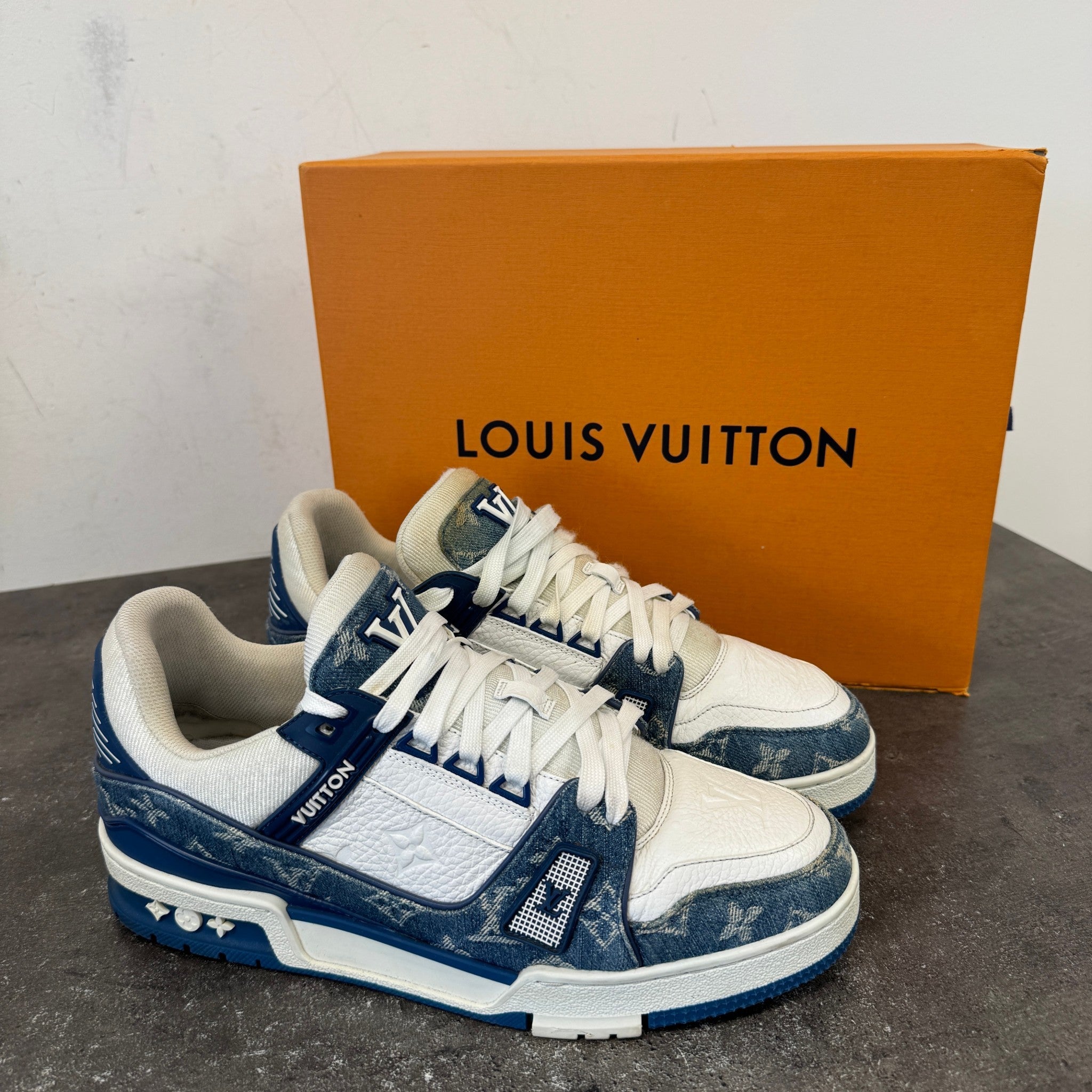 Men's Lv Low Trainers White Size EU 41 / UK 7