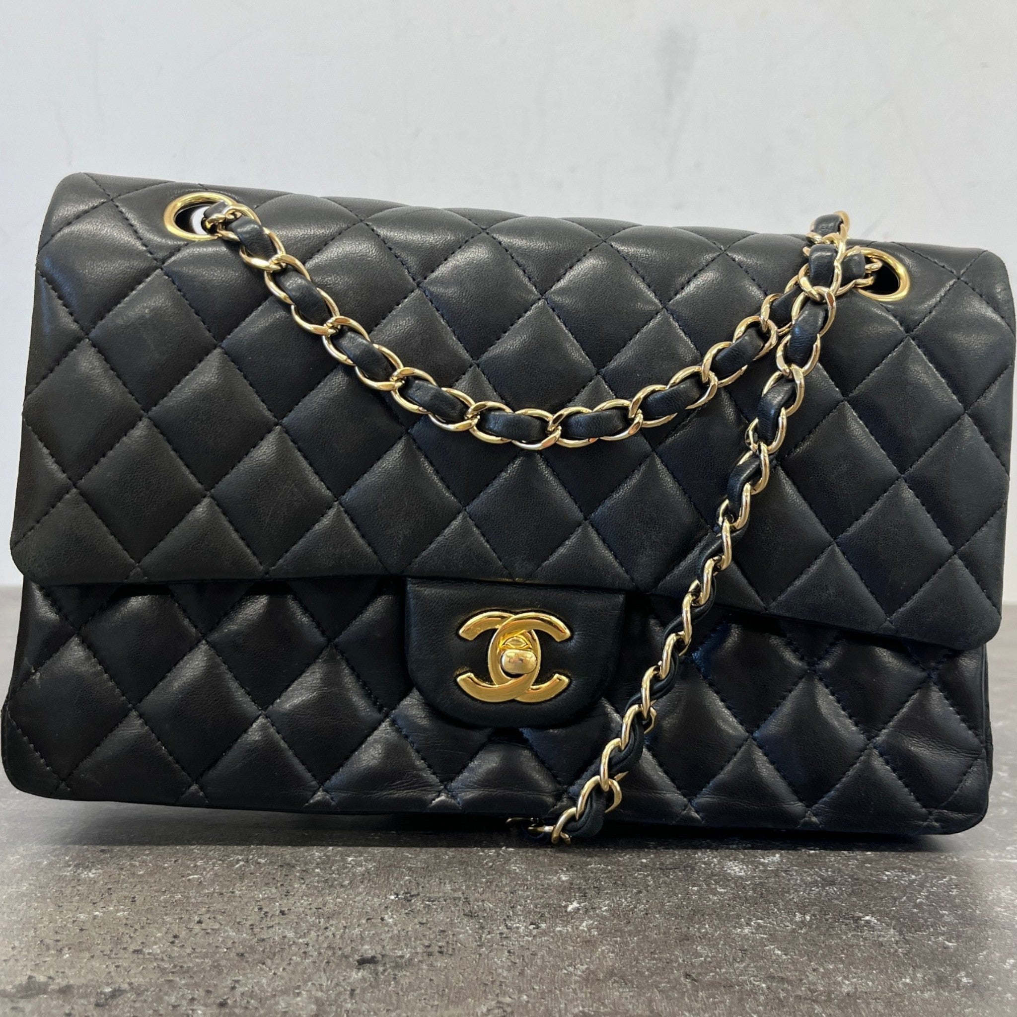 Women's Medium Classic Double Flap Bag Black