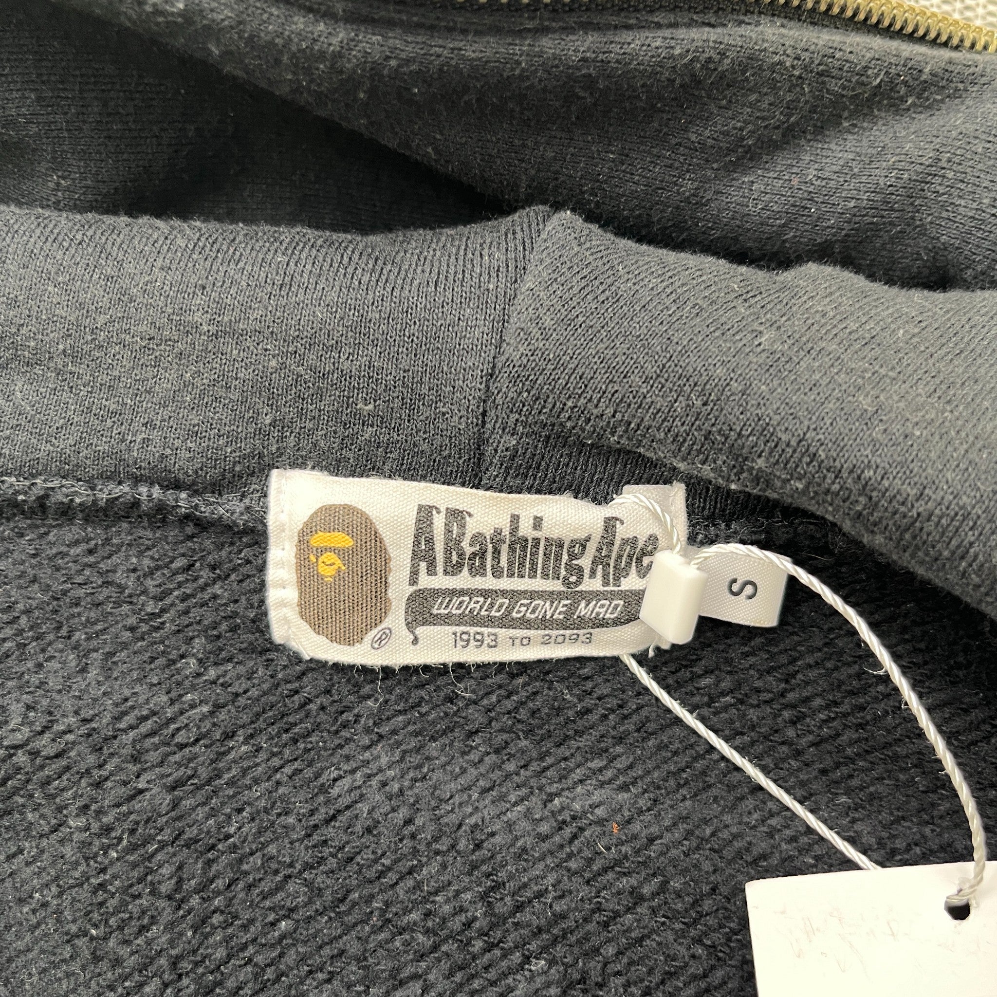 Men's Shark Full Zip Hoodie Black Size S