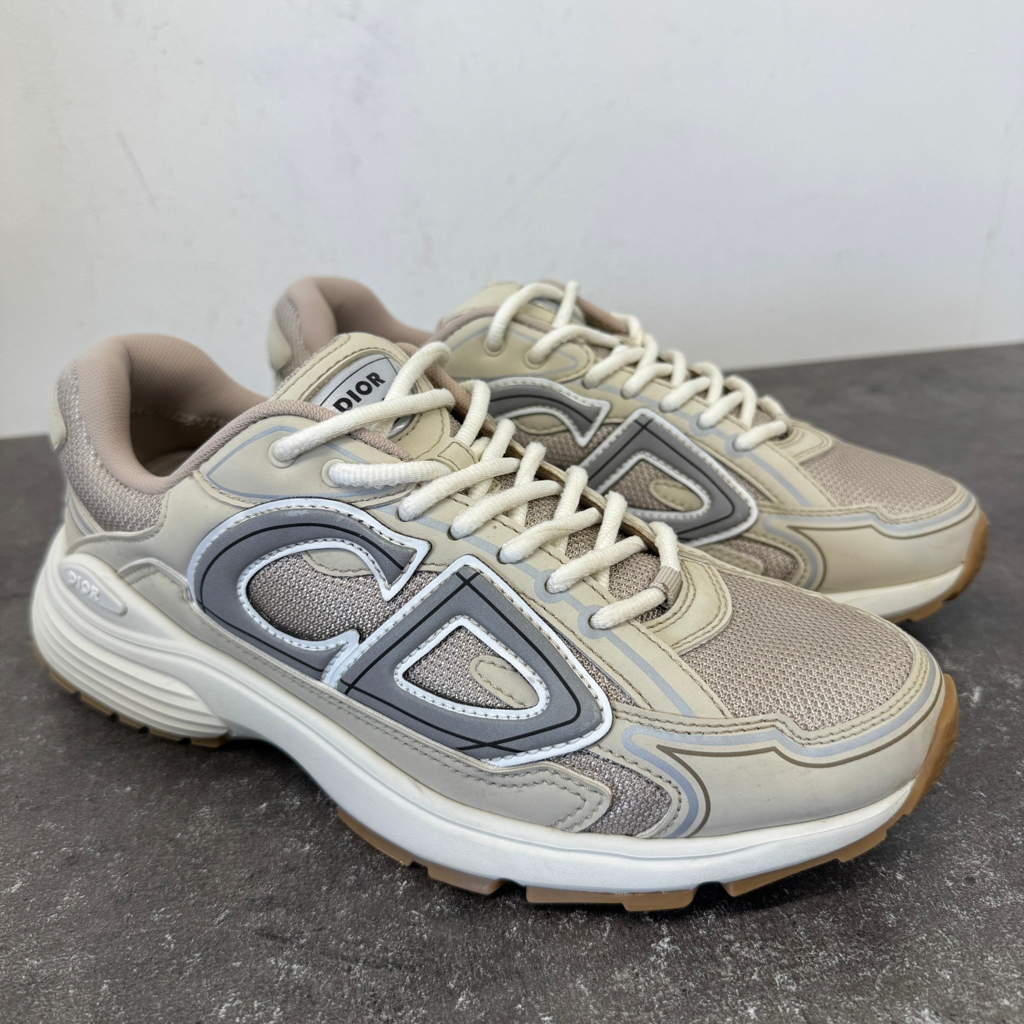 Men's B30 Low Trainers Beige Size EU 41 / UK 7