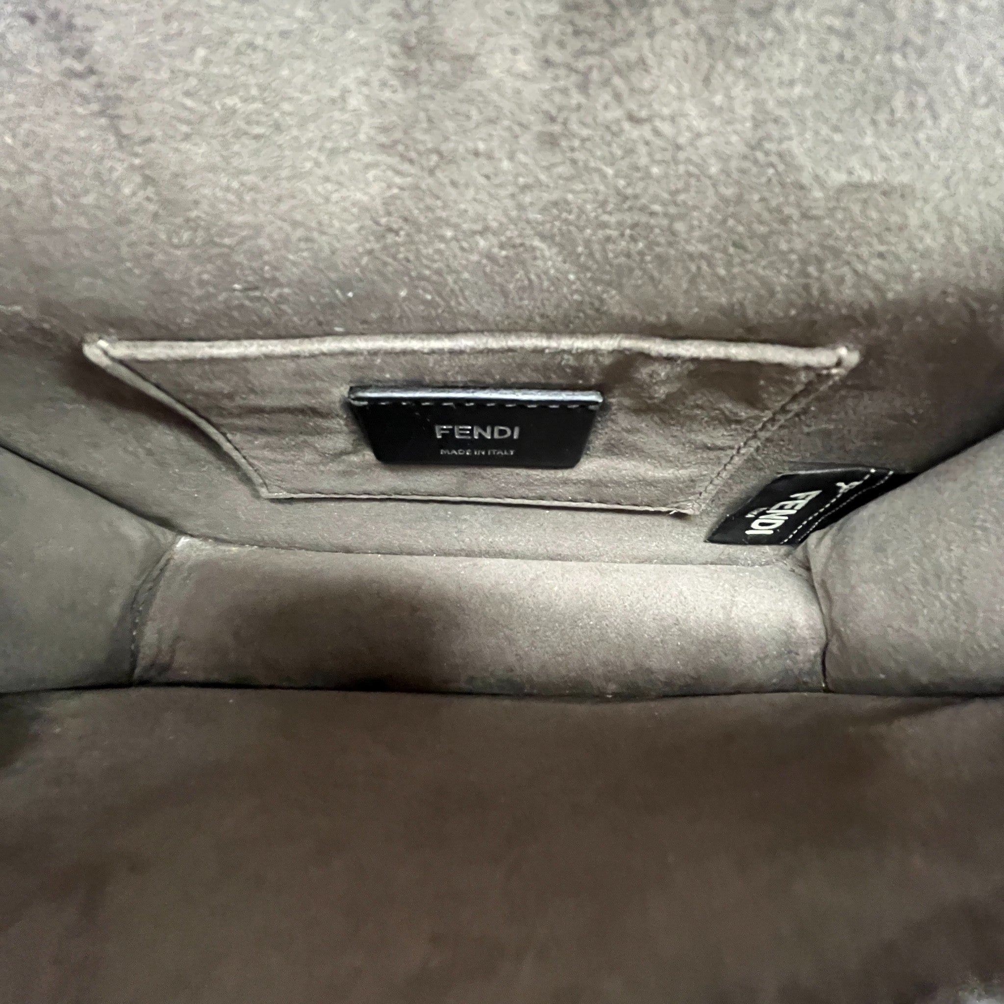 Women's Scalloped Studded Small Kan-I Bag Nude