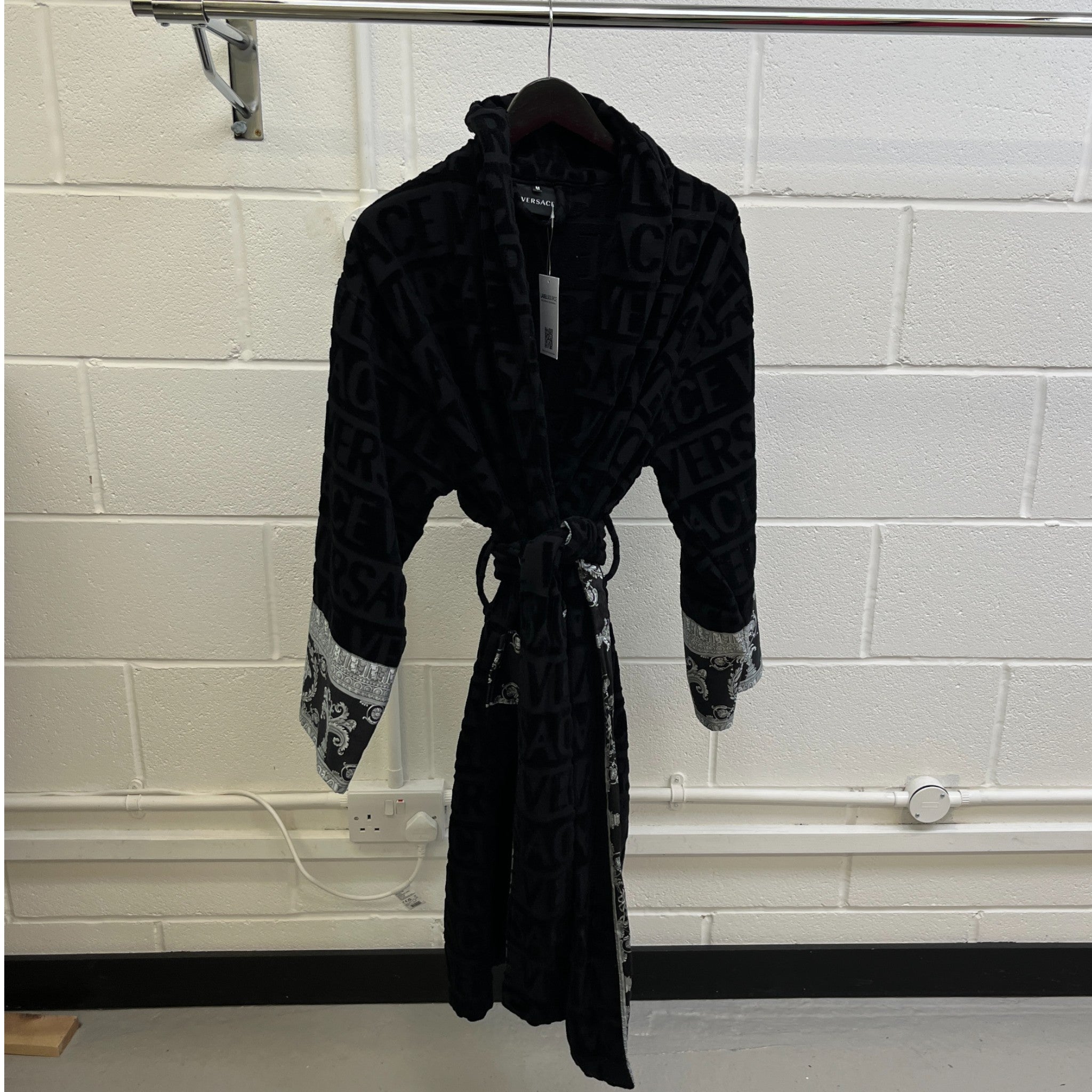 Men's I ♡ Baroque Bath Robe Black Size M