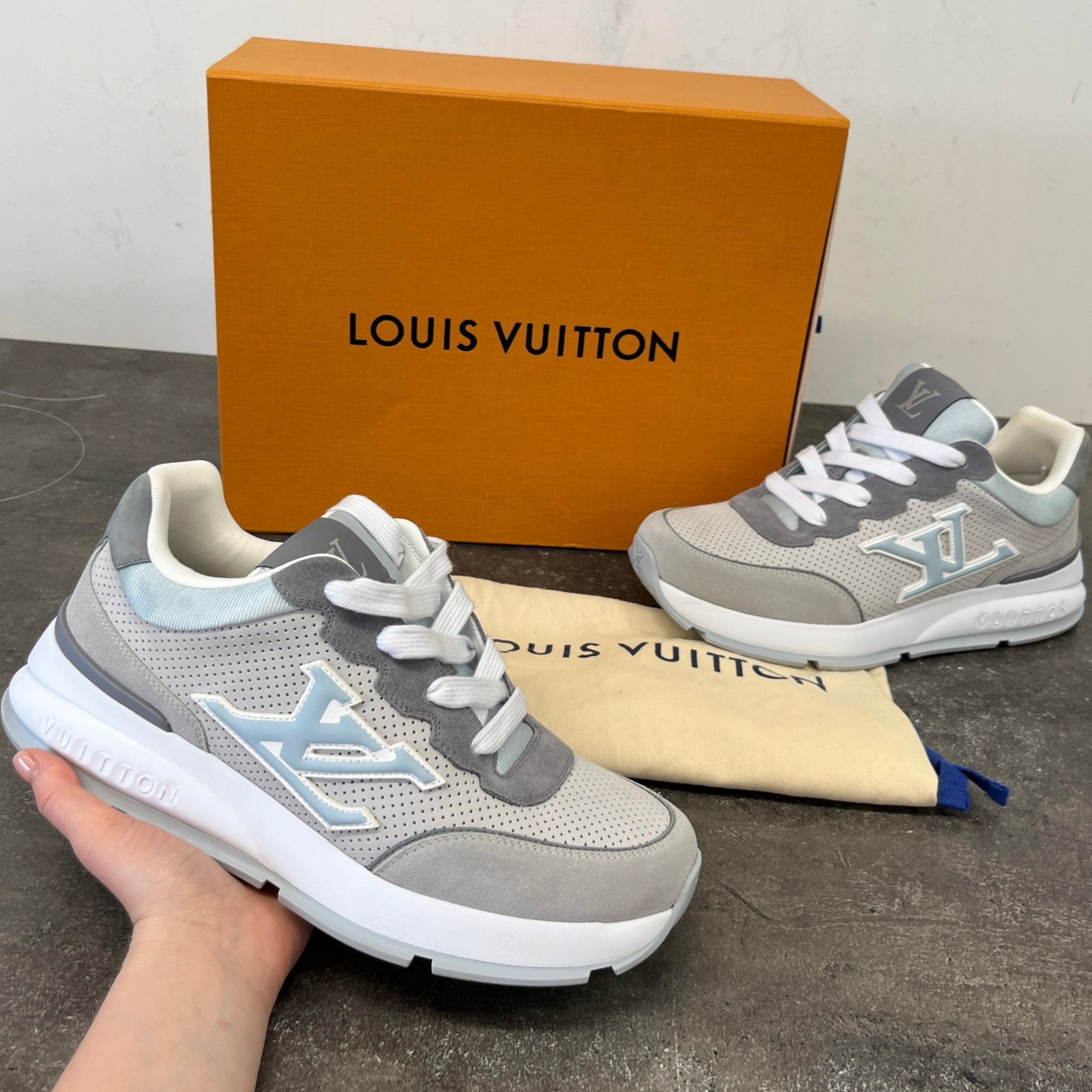 Men's Lv Classic Low Trainers Grey Size EU 41.5 / UK 7.5