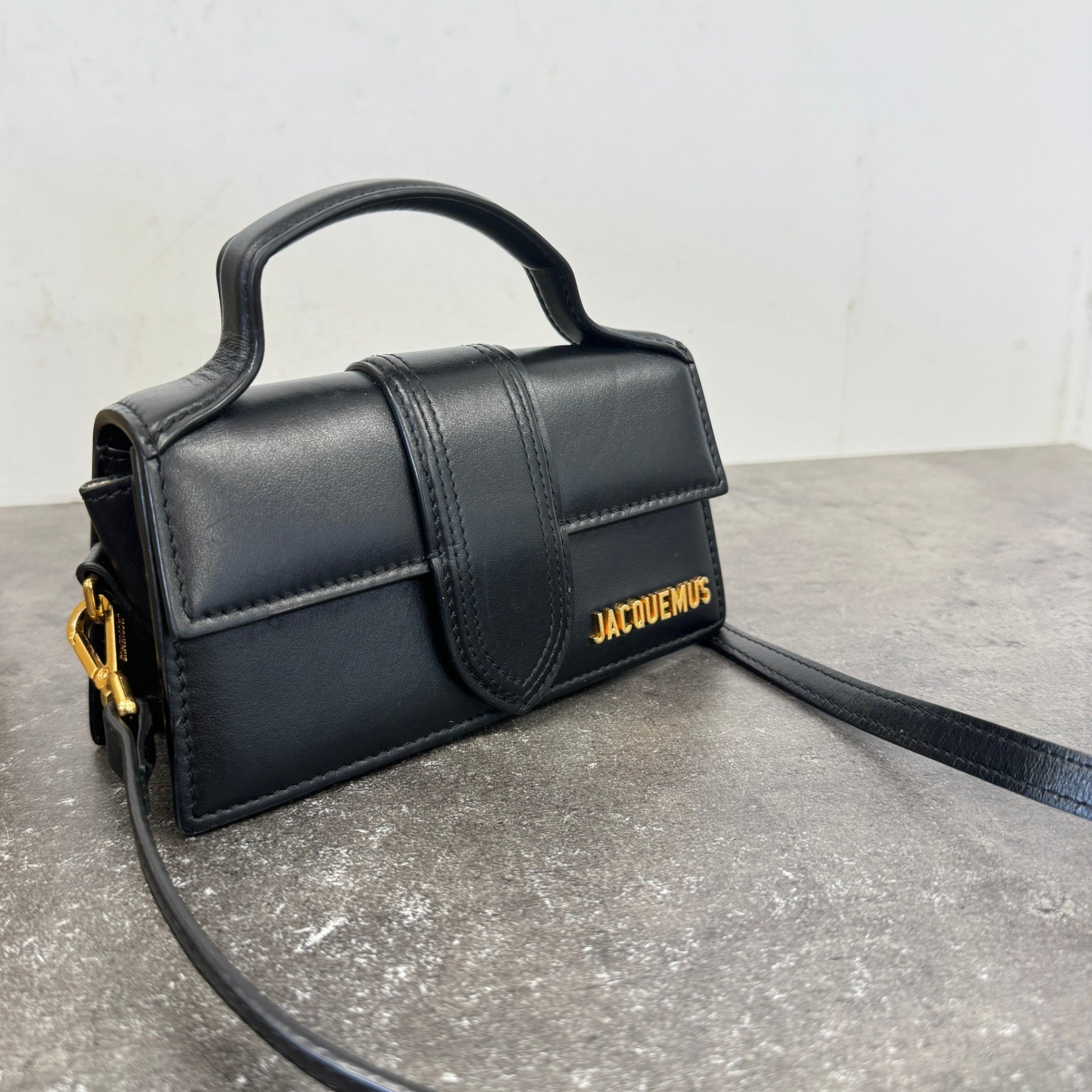 Women's Small Le Bambino Handbag Black