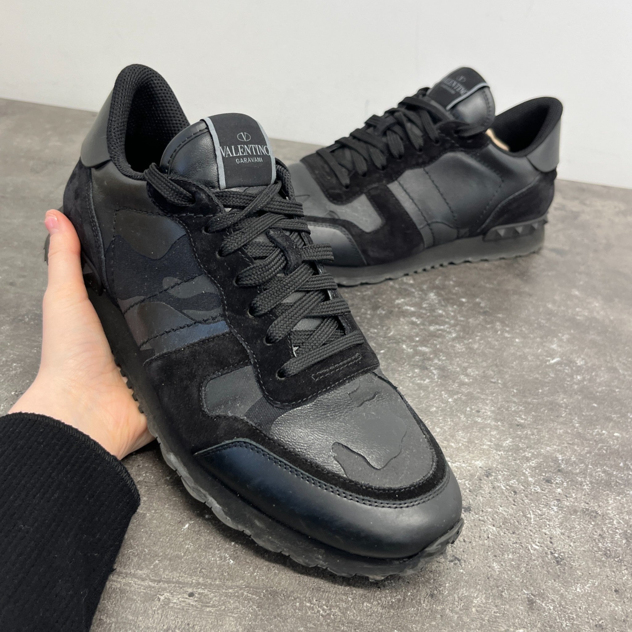 Men's Rockrunner Low Trainers Black Size EU 43.5 / UK 9.5