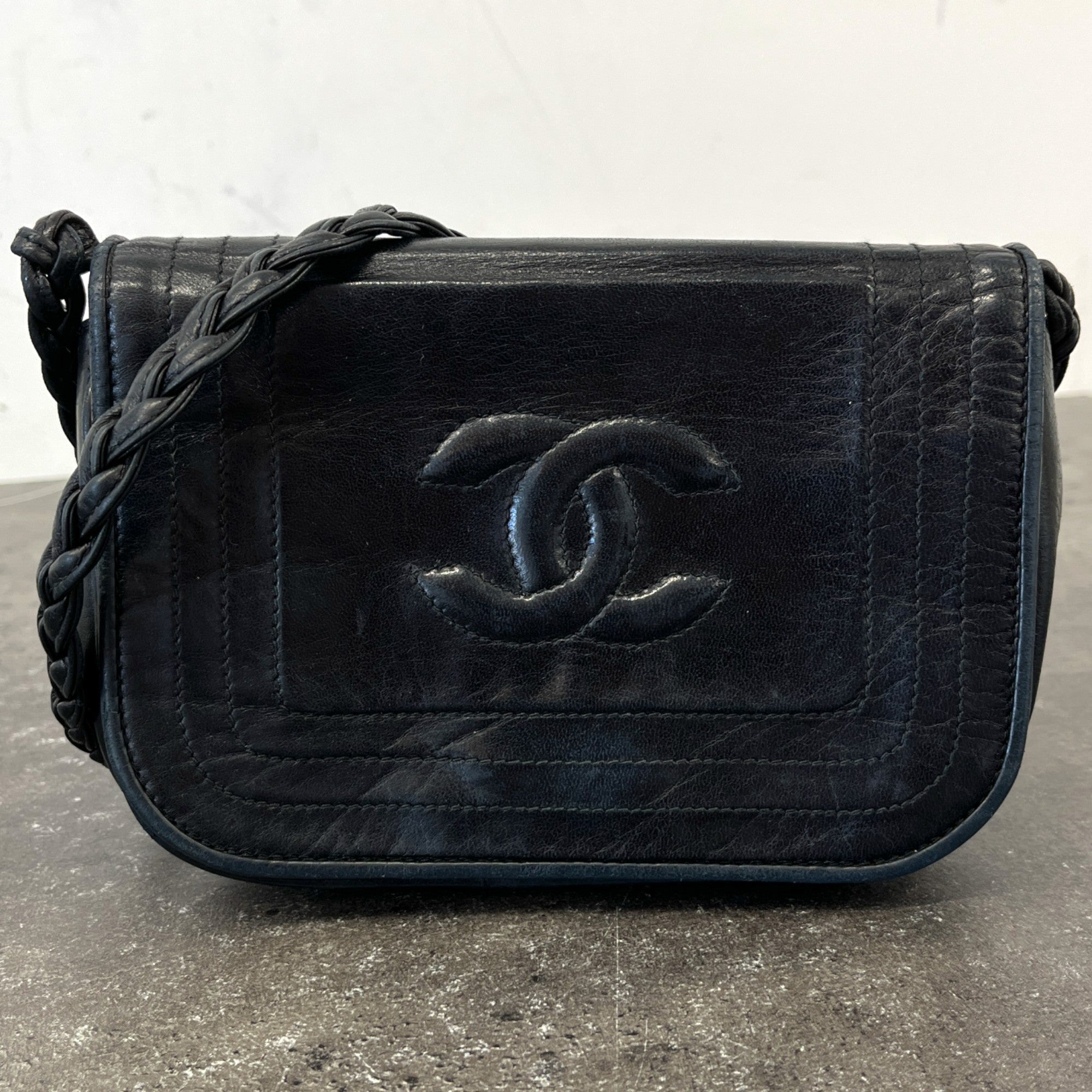 Women's Vintage Mini Cc Crossbody Bag Black