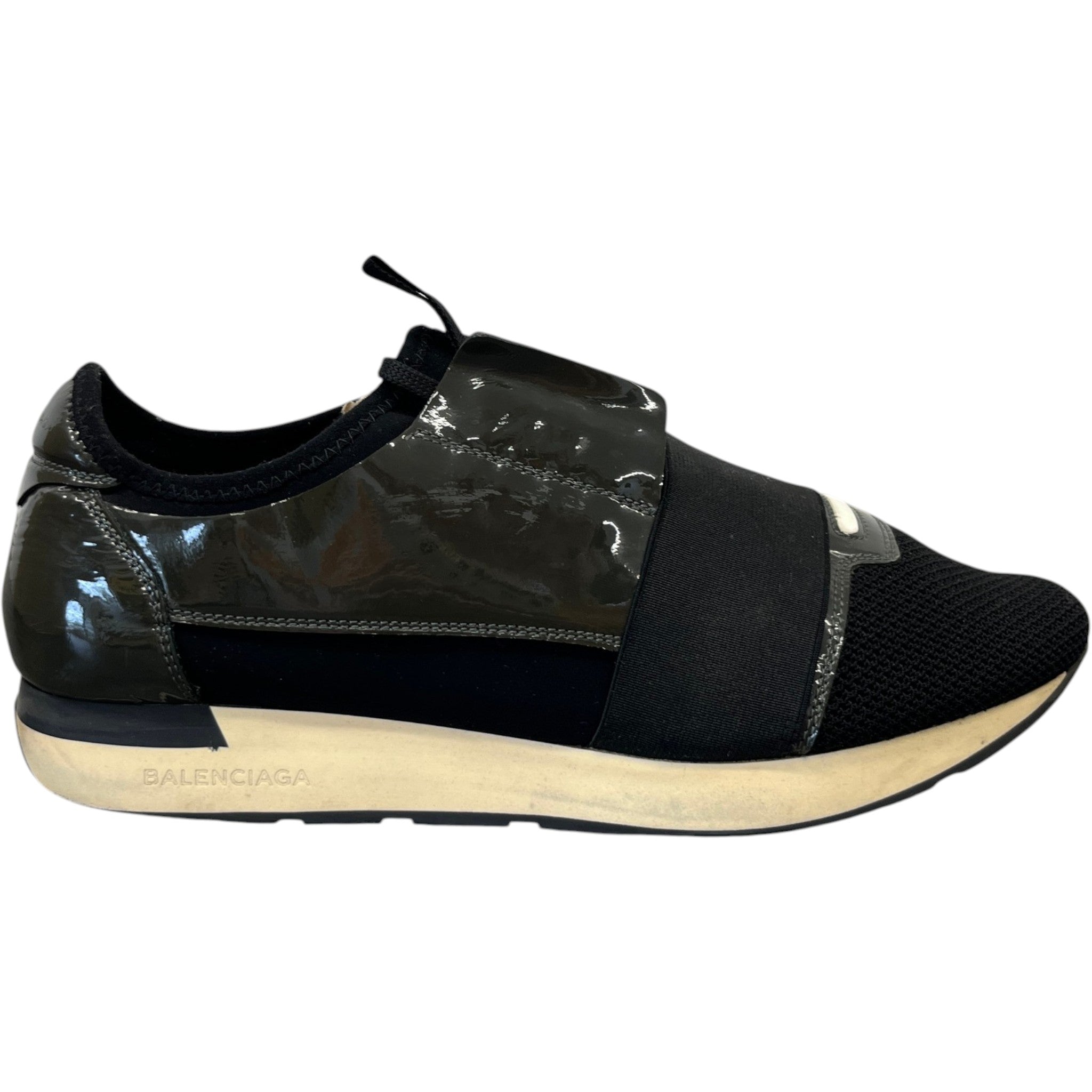 Men's Race Runner Low Trainers Black Size EU 41 / UK 7