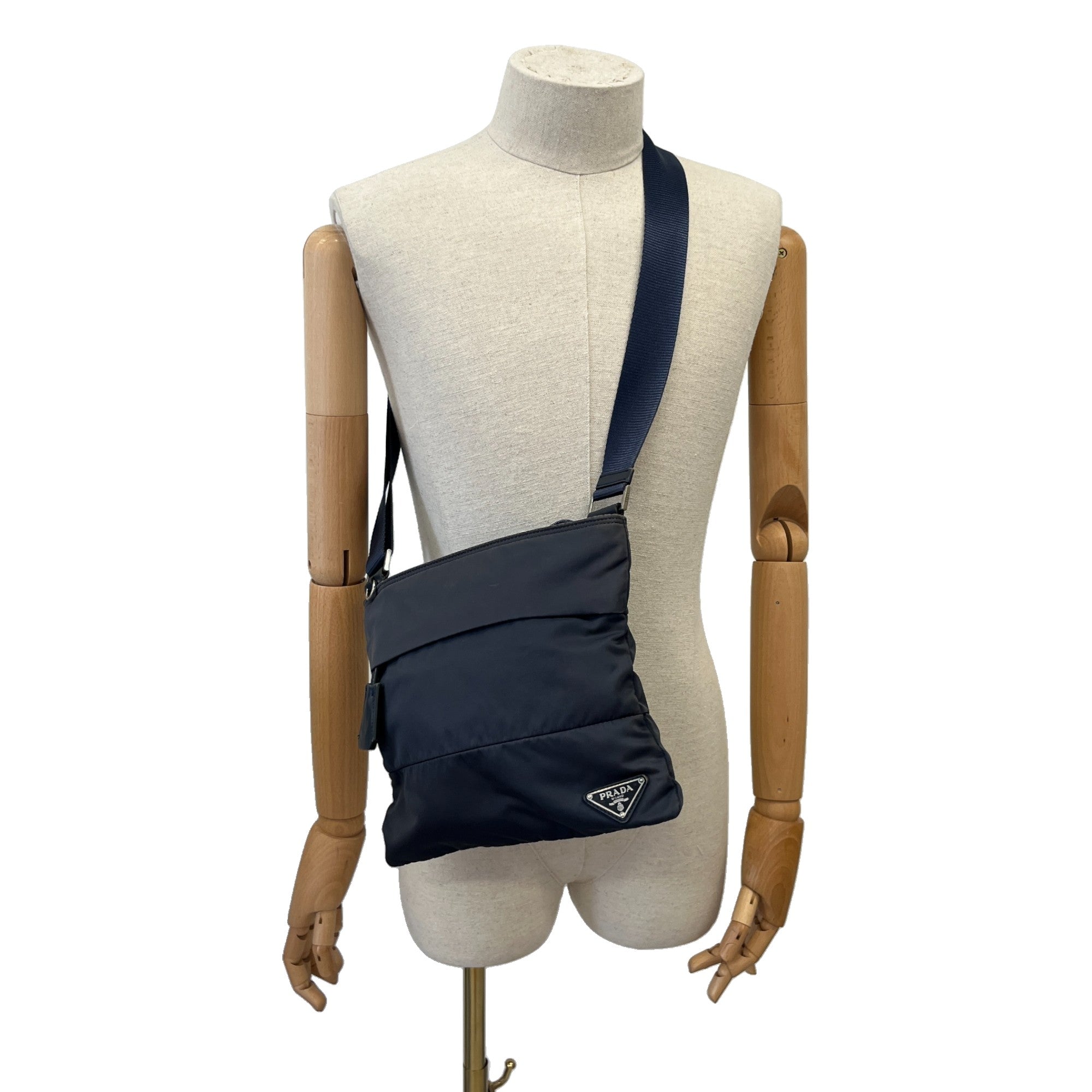 Women's Plaque Logo Messenger Bag Navy