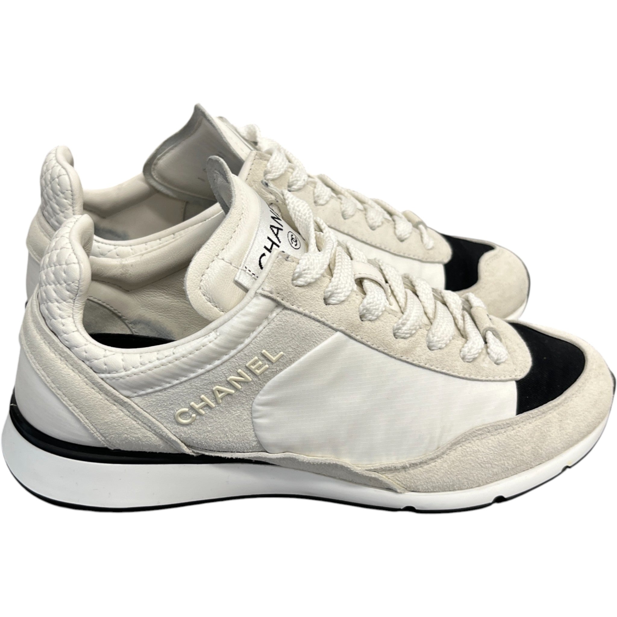 Women's Cc Logo Low Trainers White Size EU 36 / UK 3