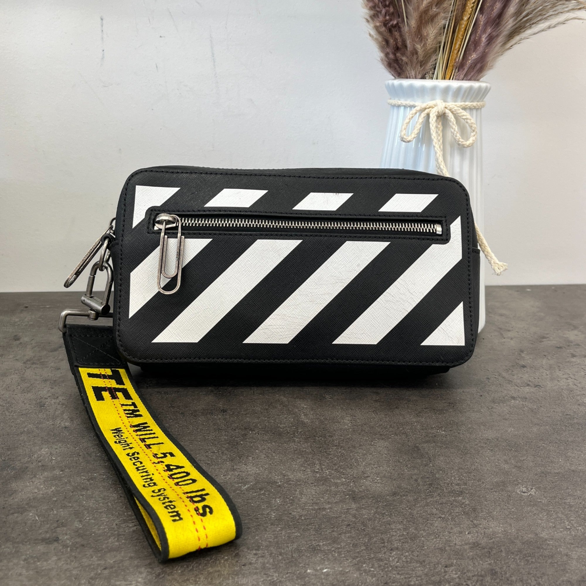 Men's Binder Diagonal Clutch Black