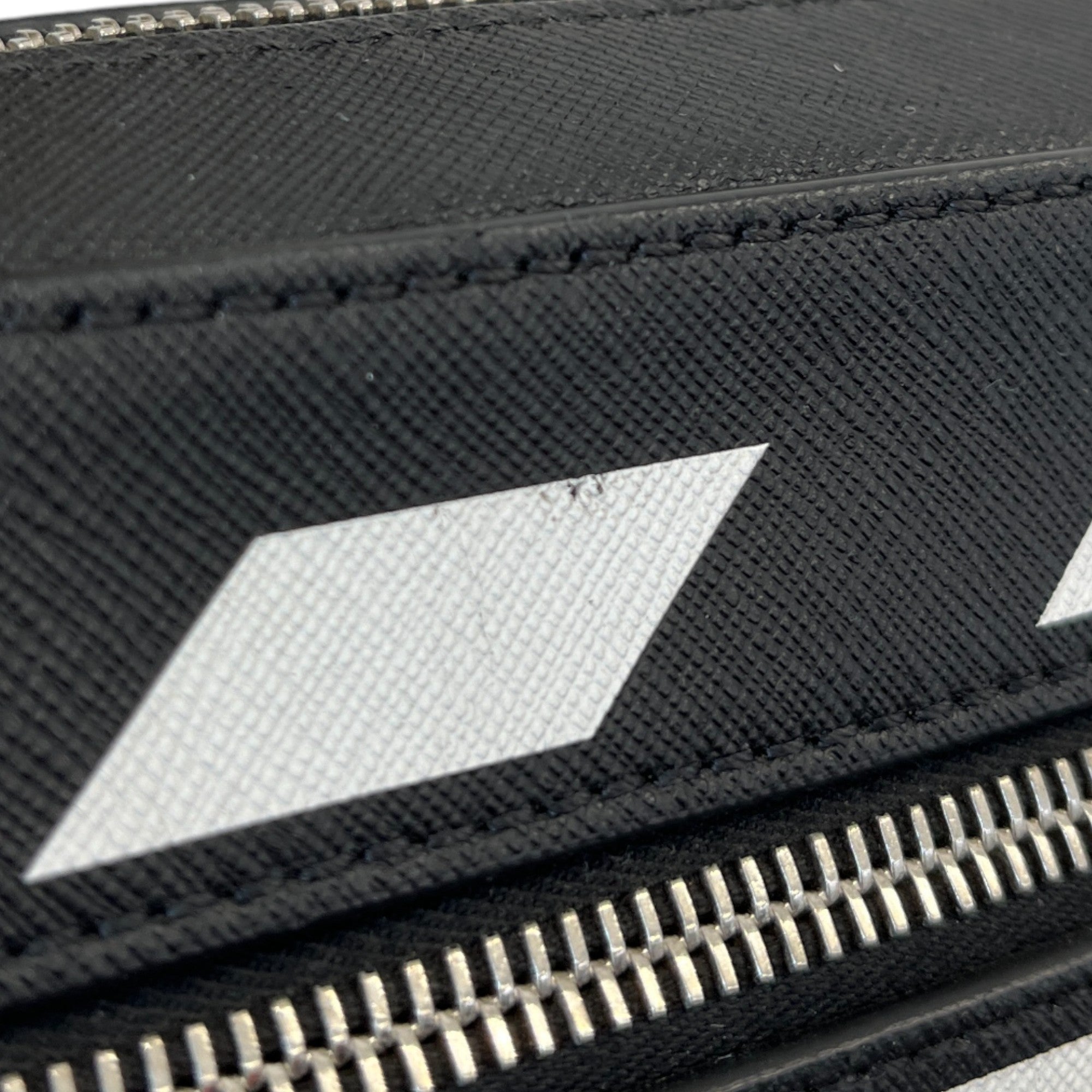 Men's Binder Diagonal Clutch Black