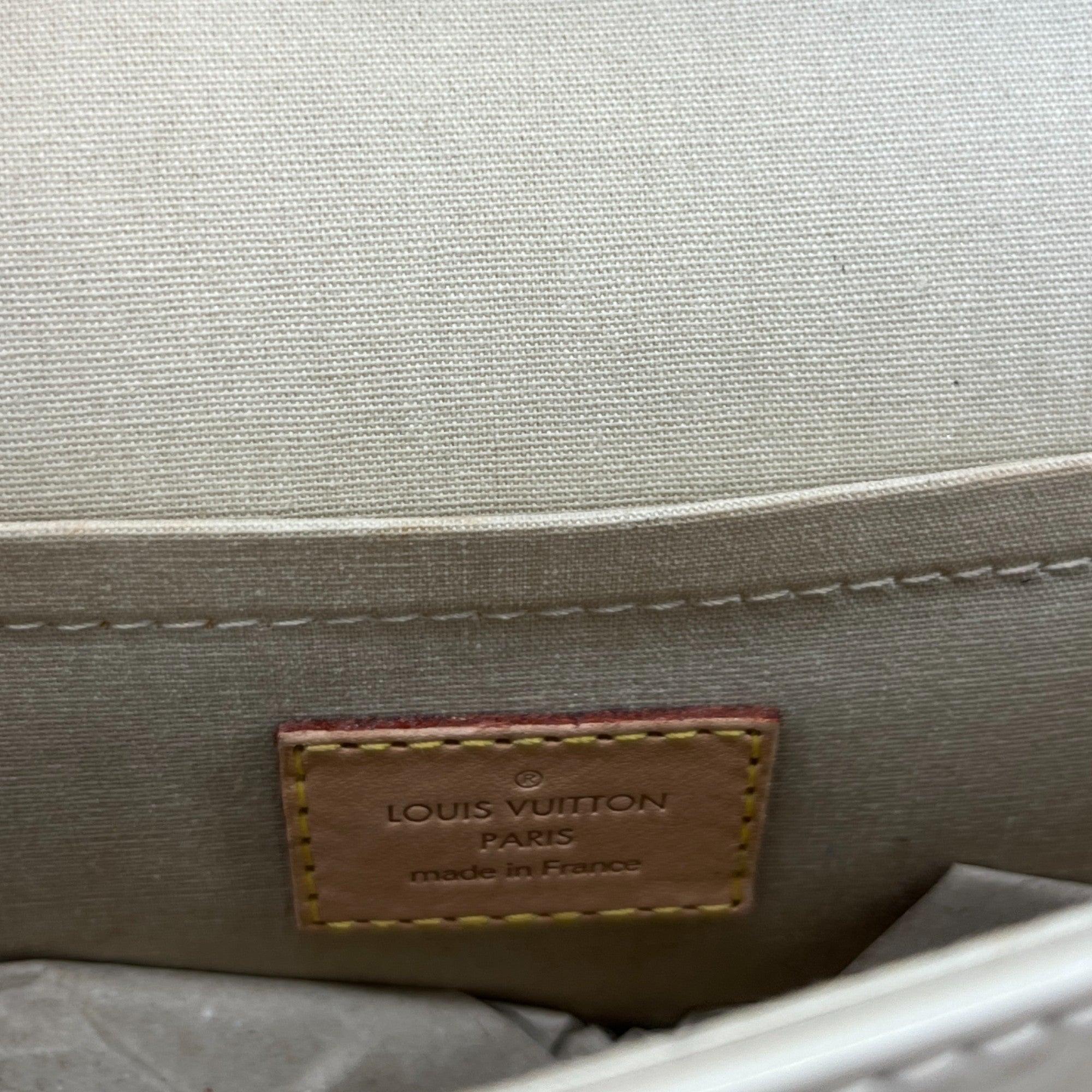 Women's Monogram Vernis Bellflower Gm Bag Cream