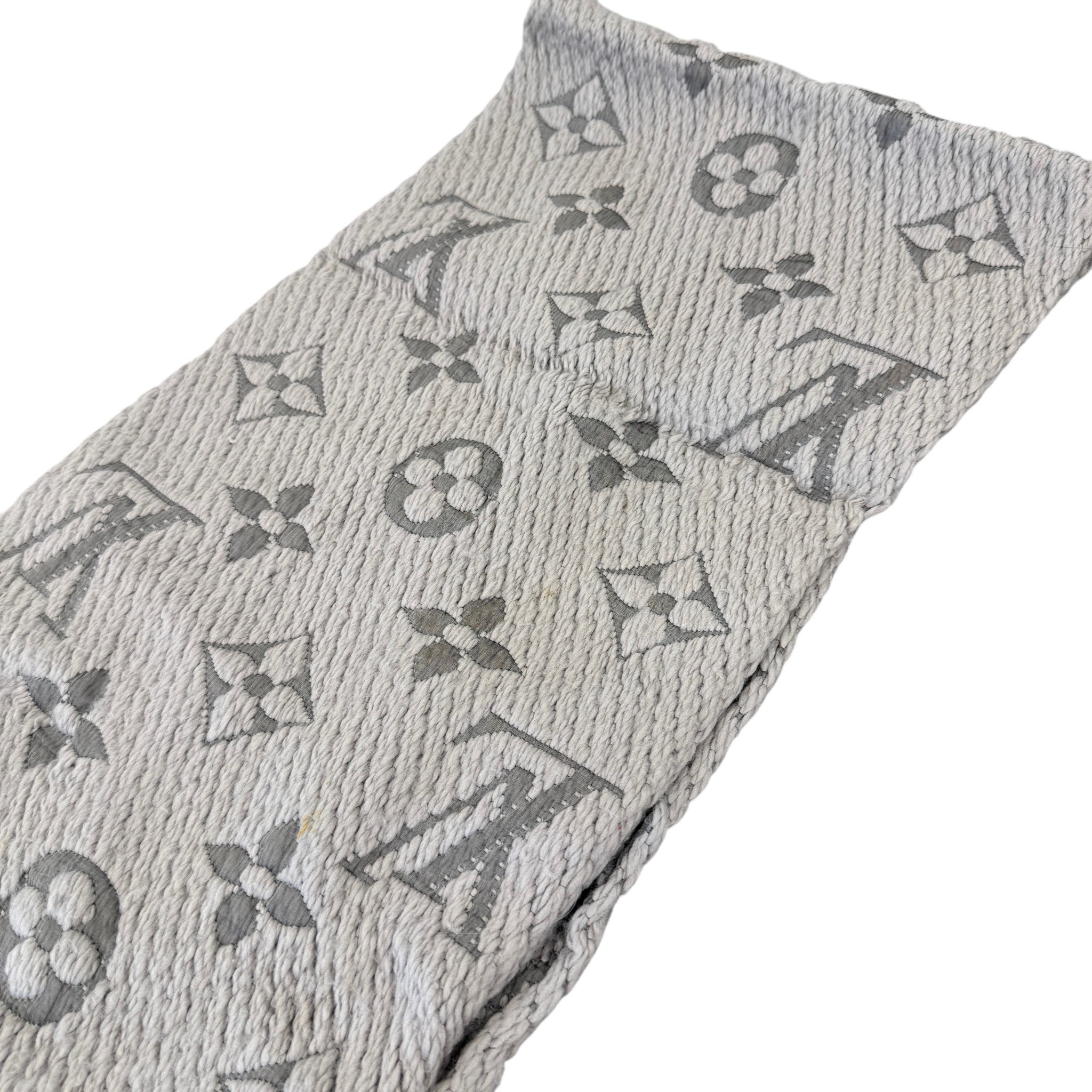 Women's Logomania Scarf Grey