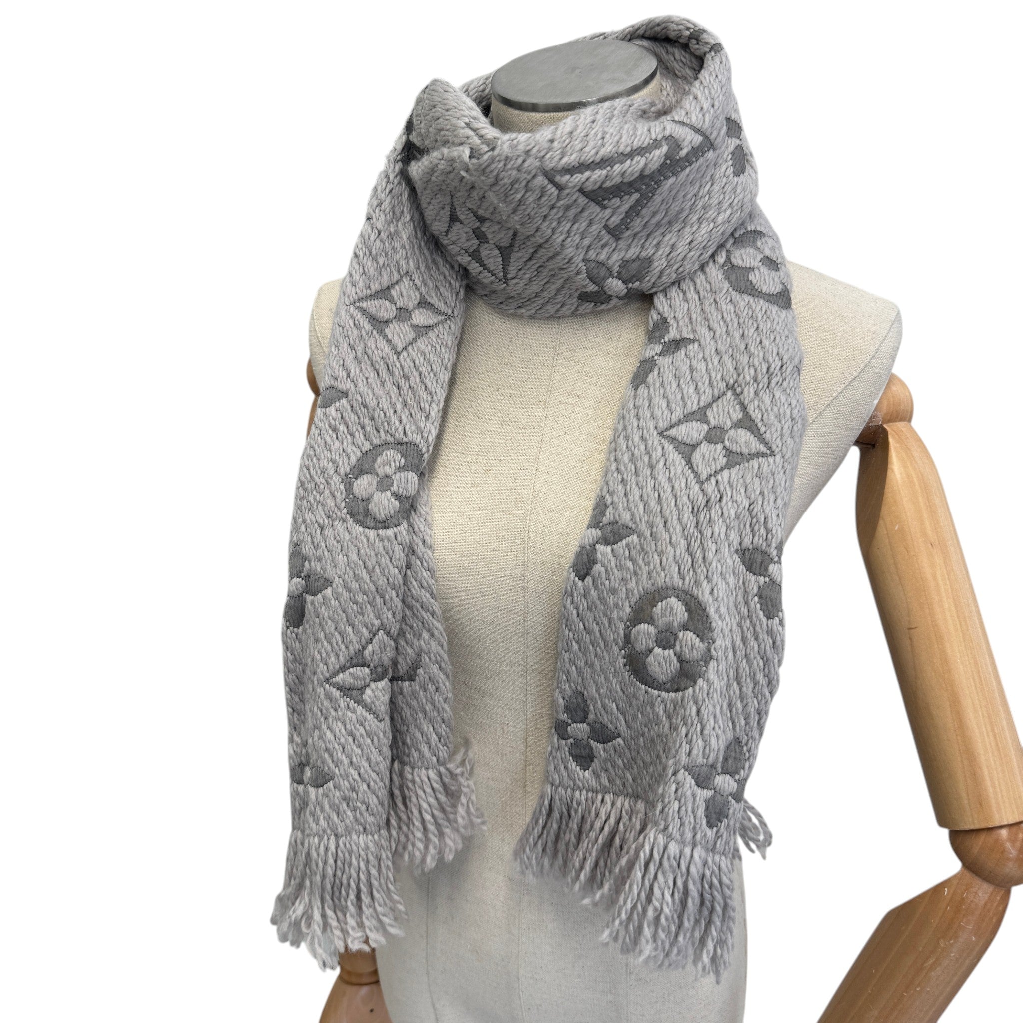 Women's Logomania Scarf Grey